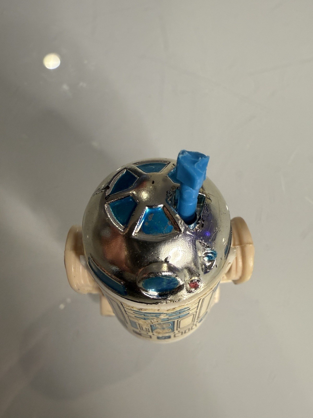 R2-D2 (Artoo-Detoo) (with Sensorscope) sold