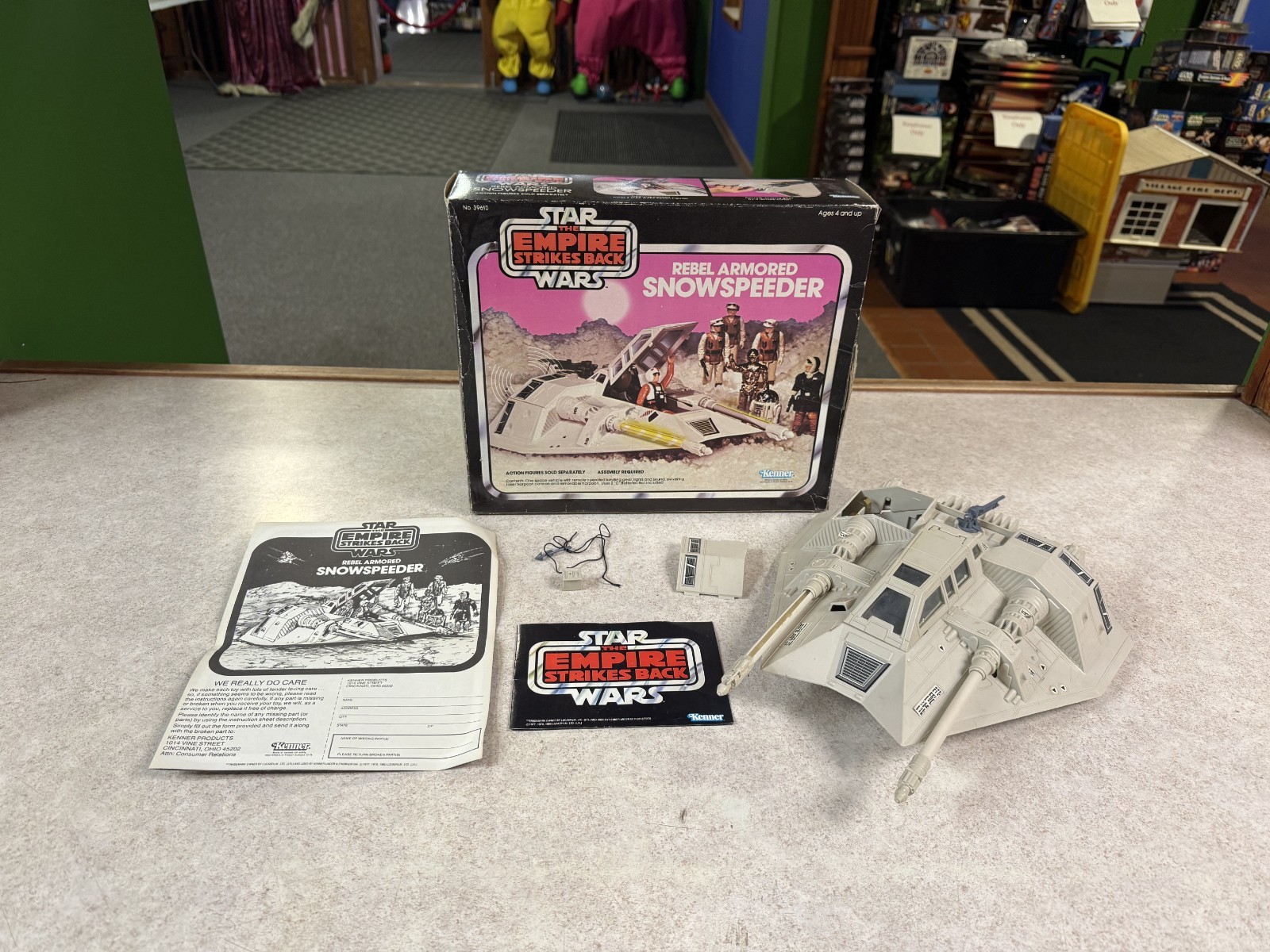 Rebel Armored Snowspeeder sold