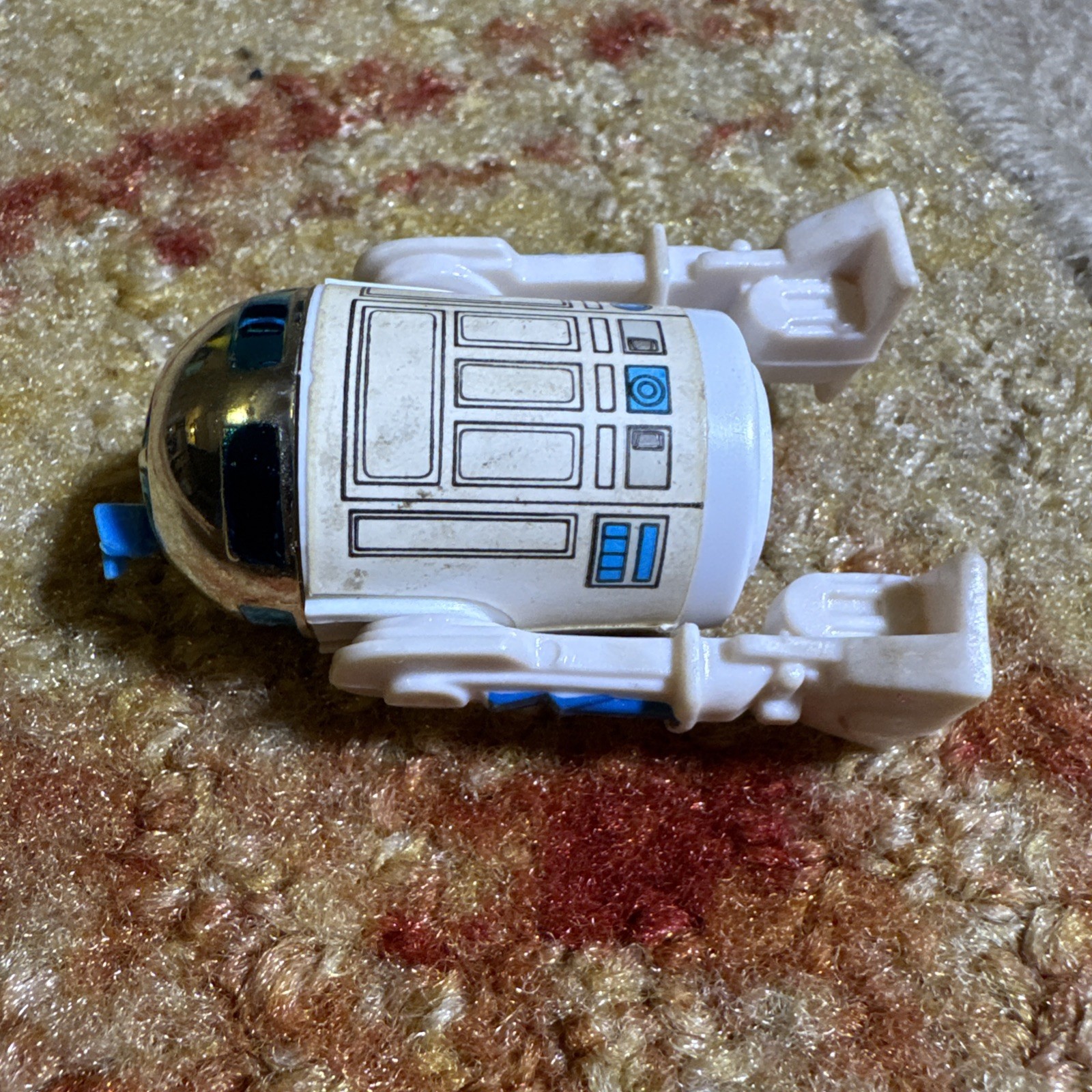 R2-D2 (Artoo-Detoo) (with Sensorscope) sold