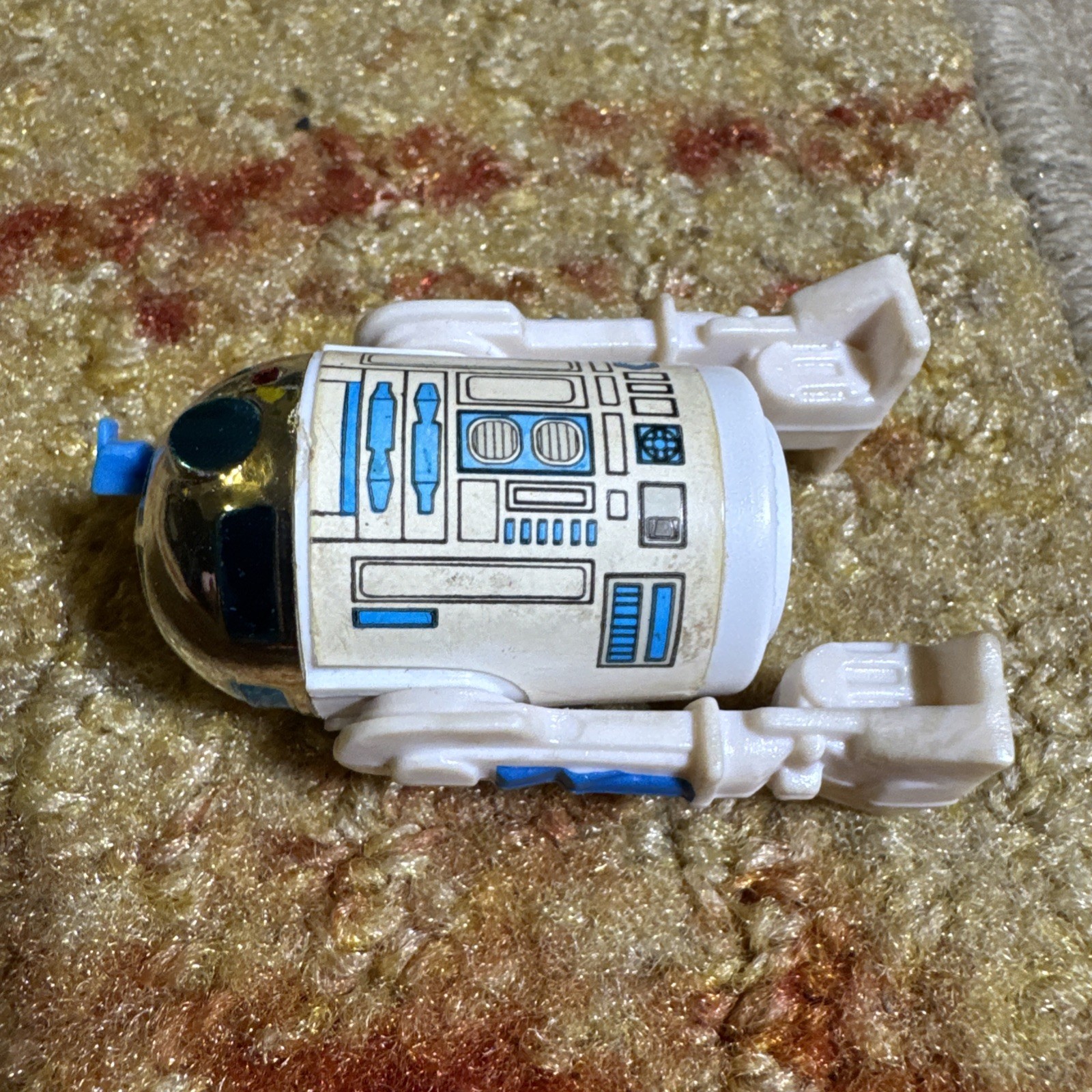 R2-D2 (Artoo-Detoo) (with Sensorscope) sold