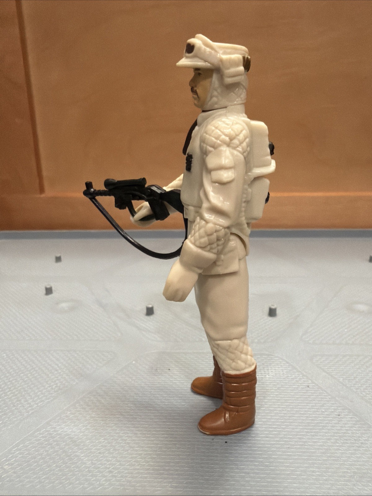 Rebel Commander sold