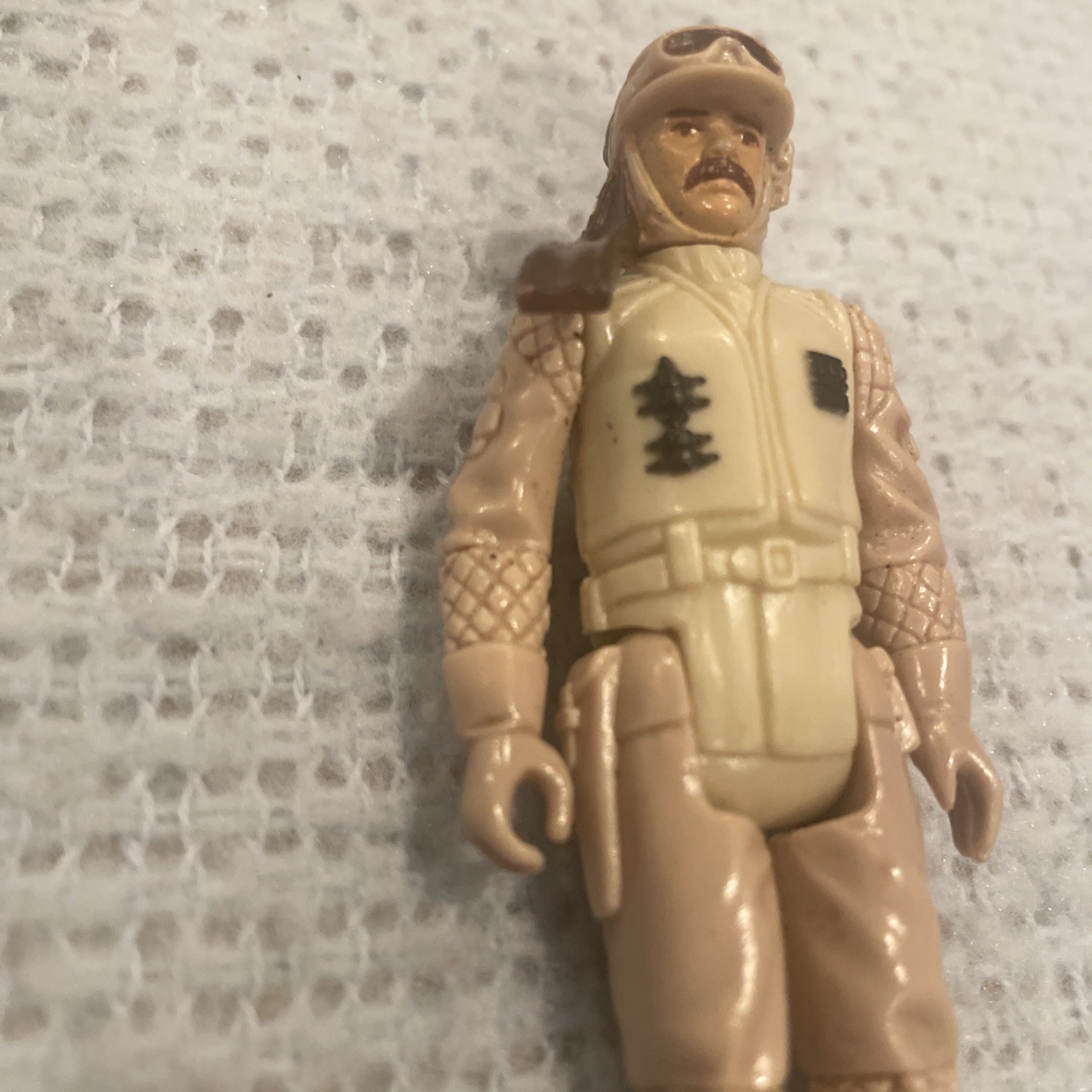 Rebel Commander sold