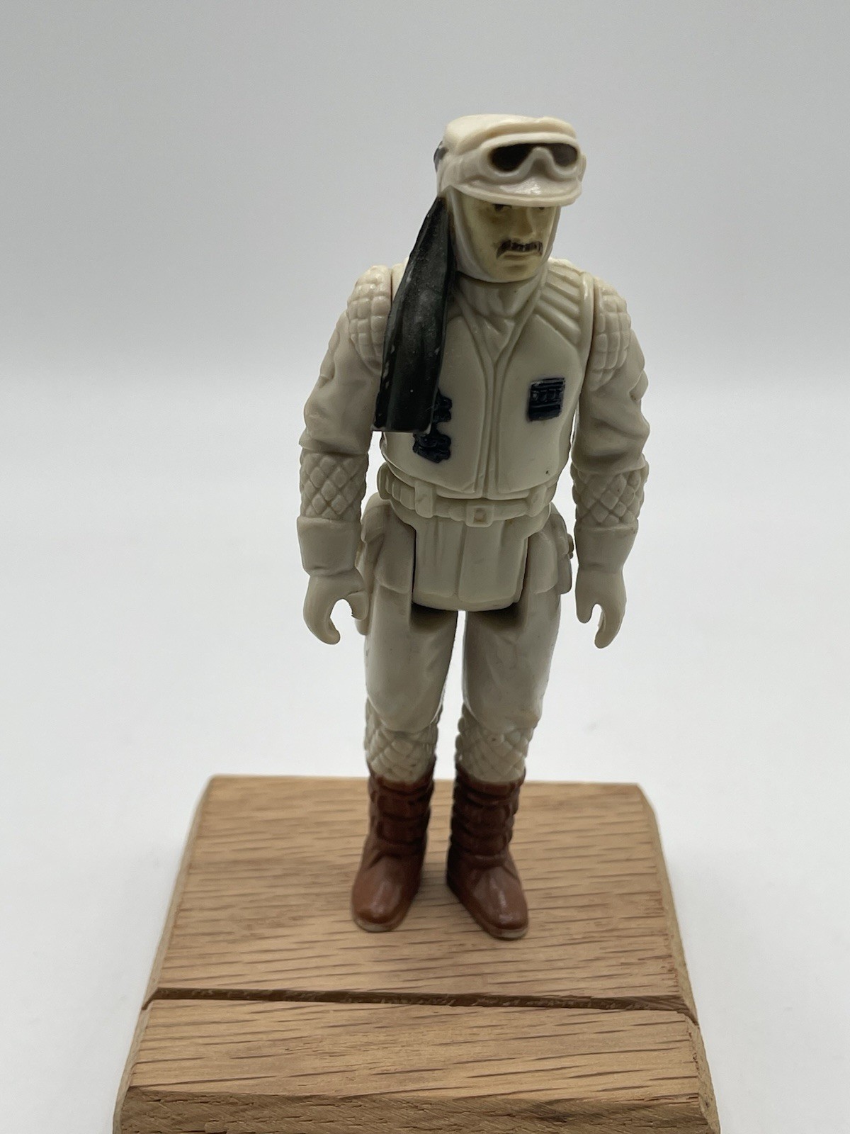 Rebel Commander sold