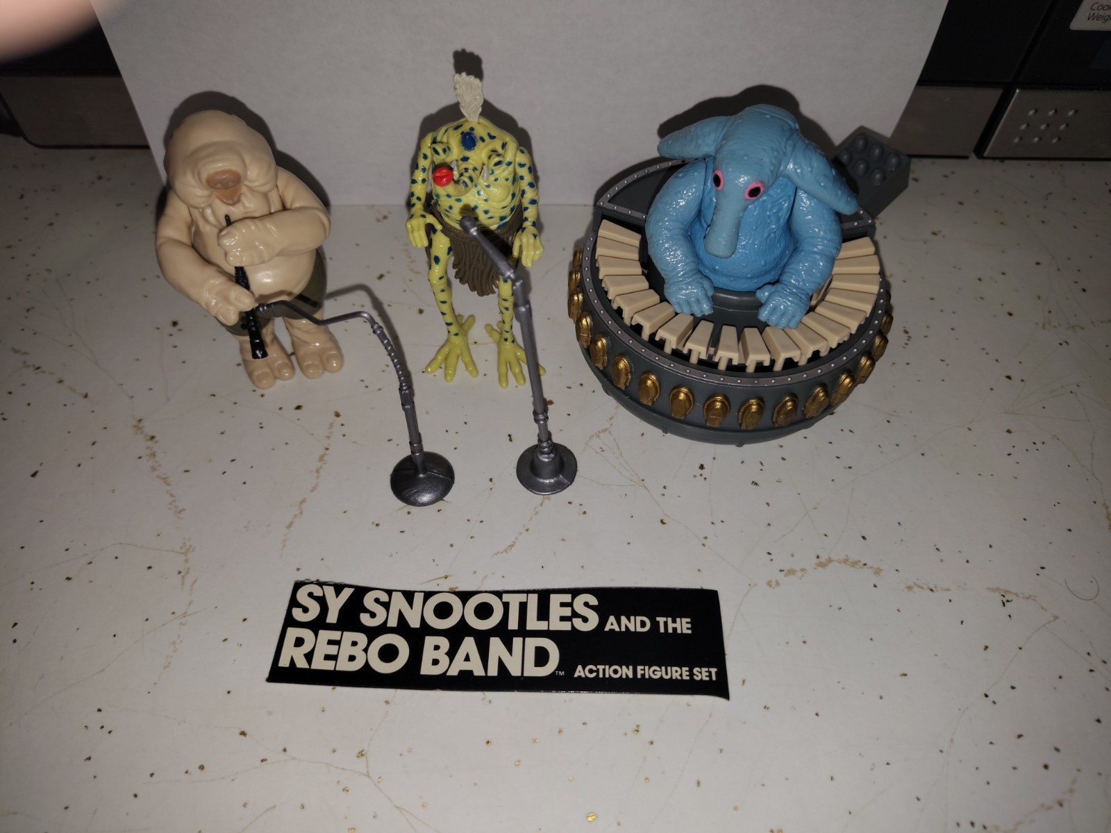 Sy Snootles & The Rebo Band sold