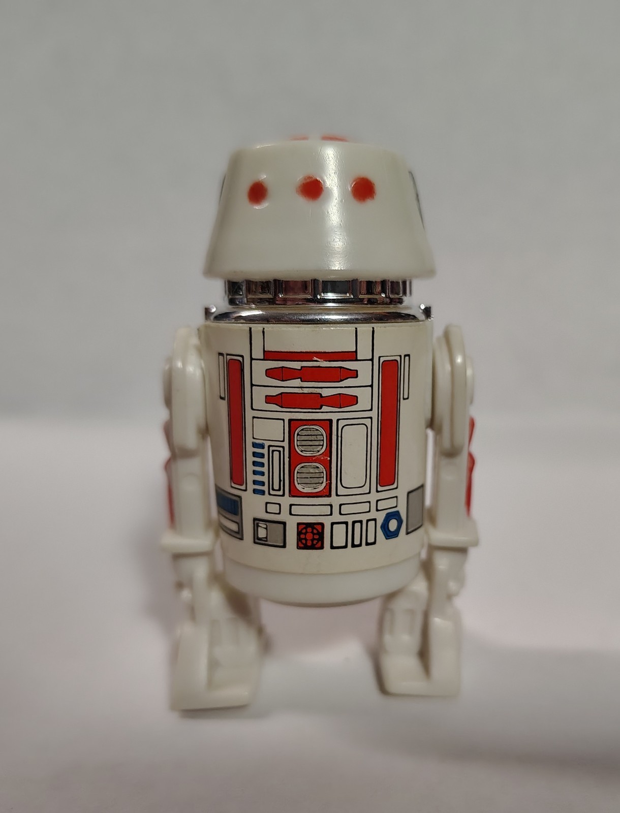 R5-D4 (Arfive-Defour) sold