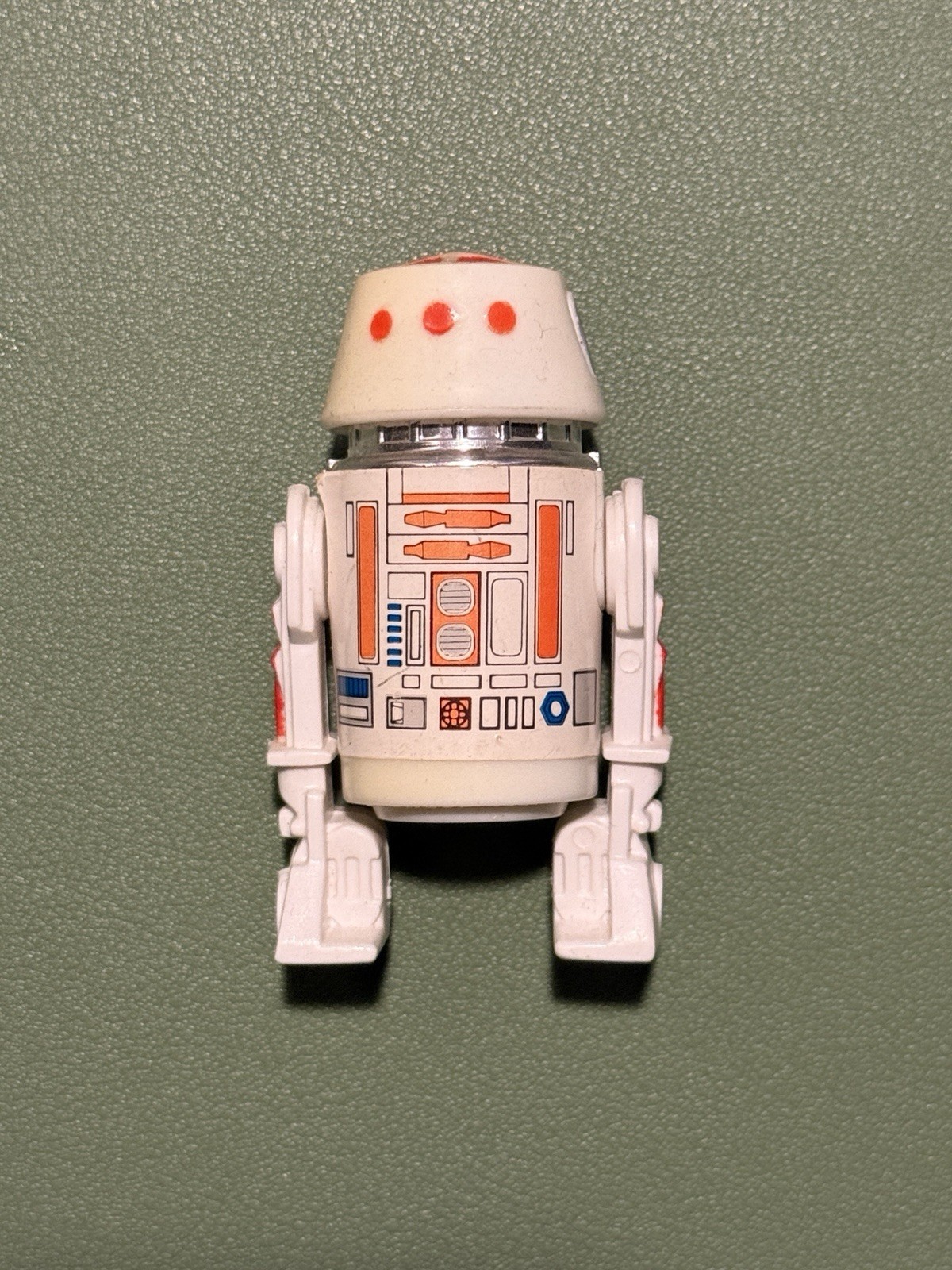 R5-D4 (Arfive-Defour) sold