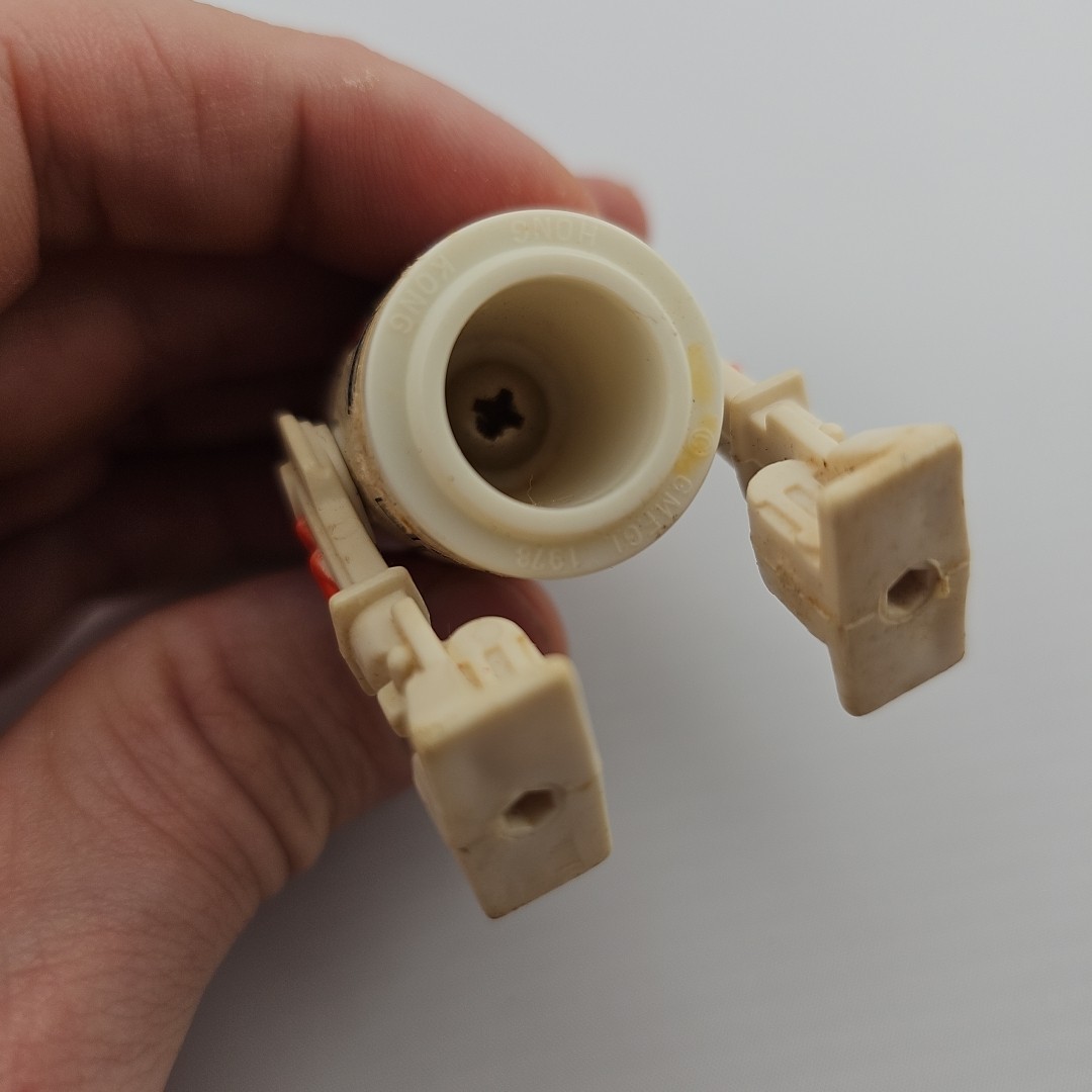 R5-D4 (Arfive-Defour) sold