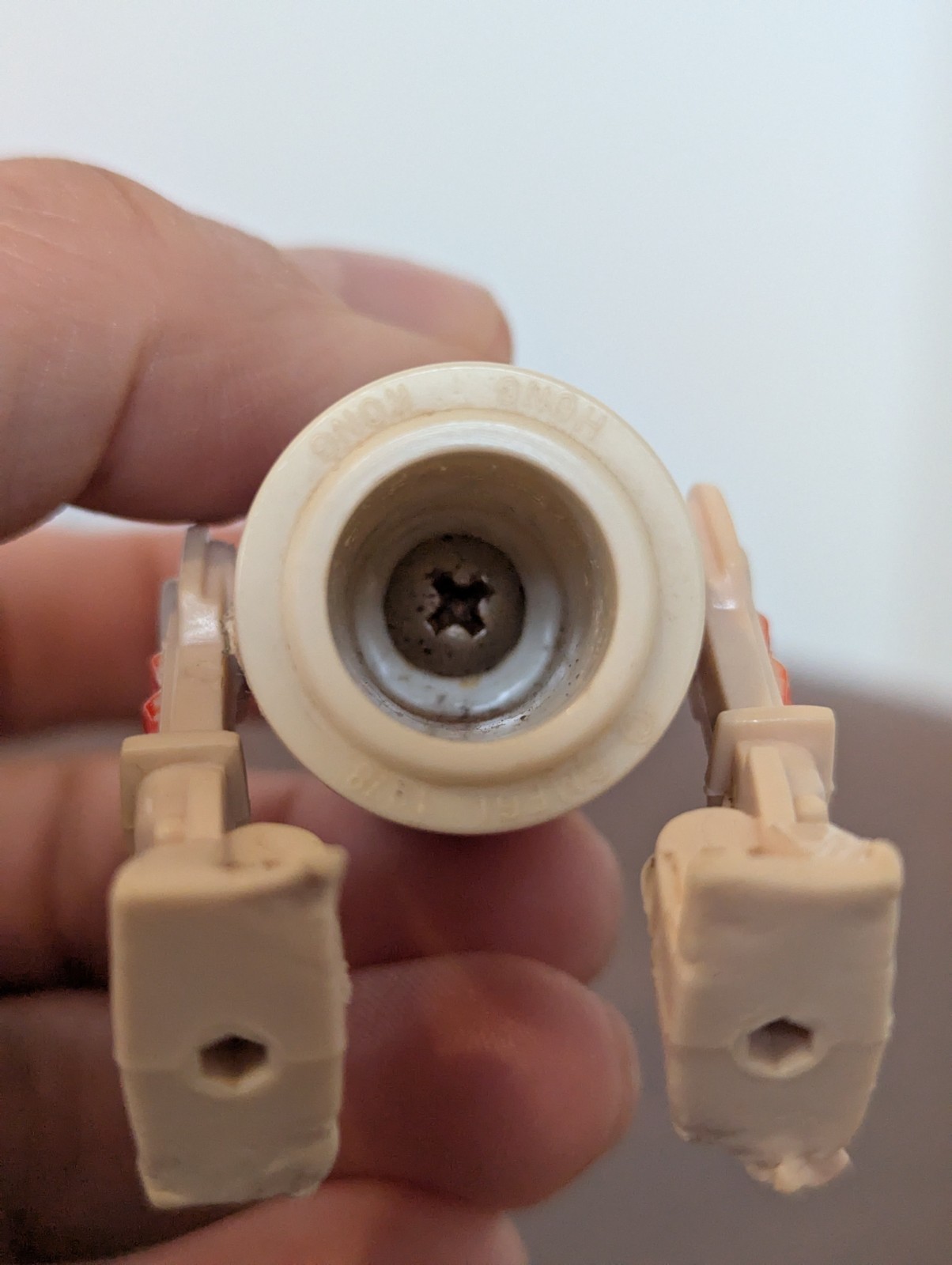 R5-D4 (Arfive-Defour) sold