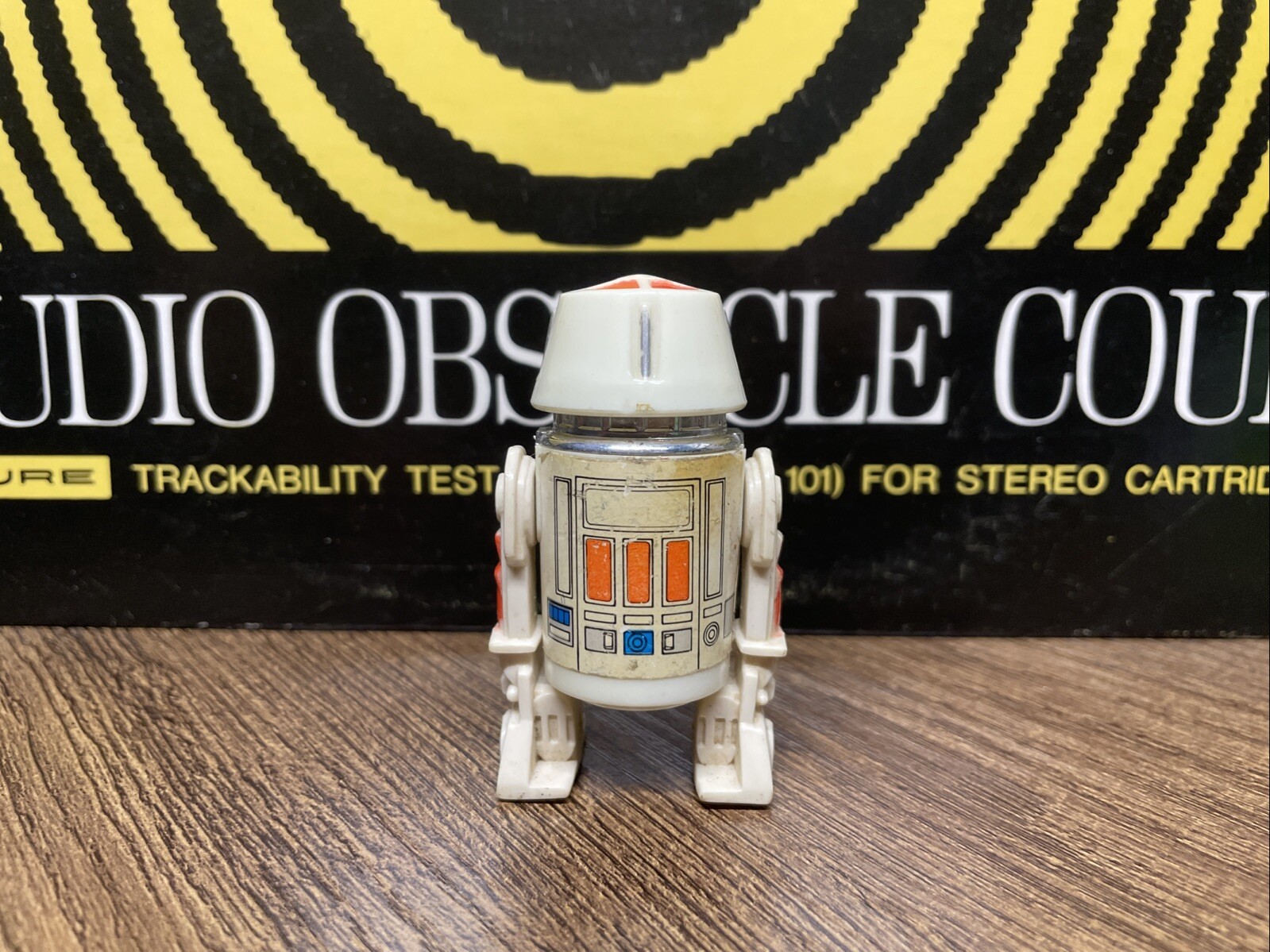 R5-D4 (Arfive-Defour) sold