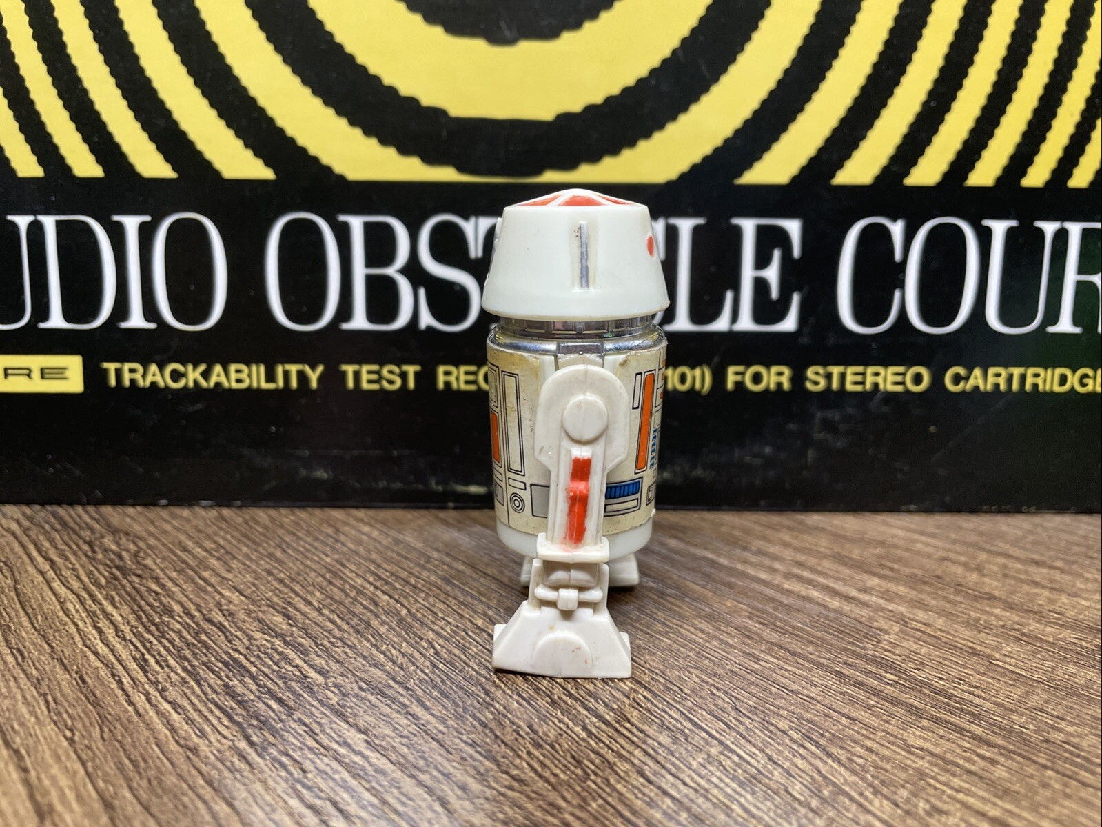 R5-D4 (Arfive-Defour) sold