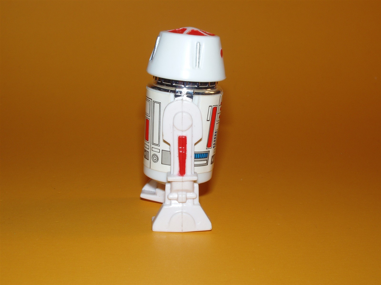 R5-D4 (Arfive-Defour) sold