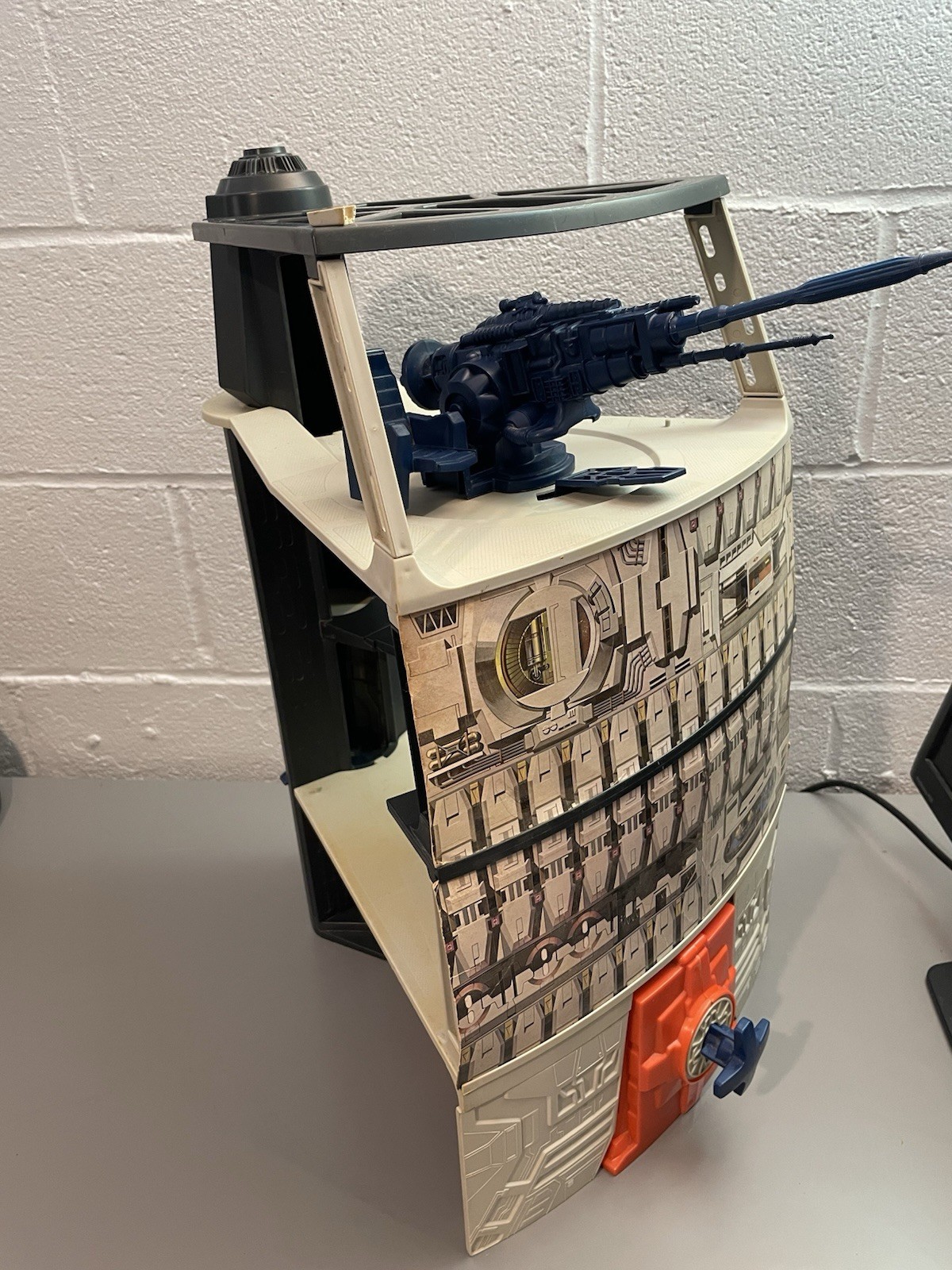 Death Star Space Station (Kenner) sold