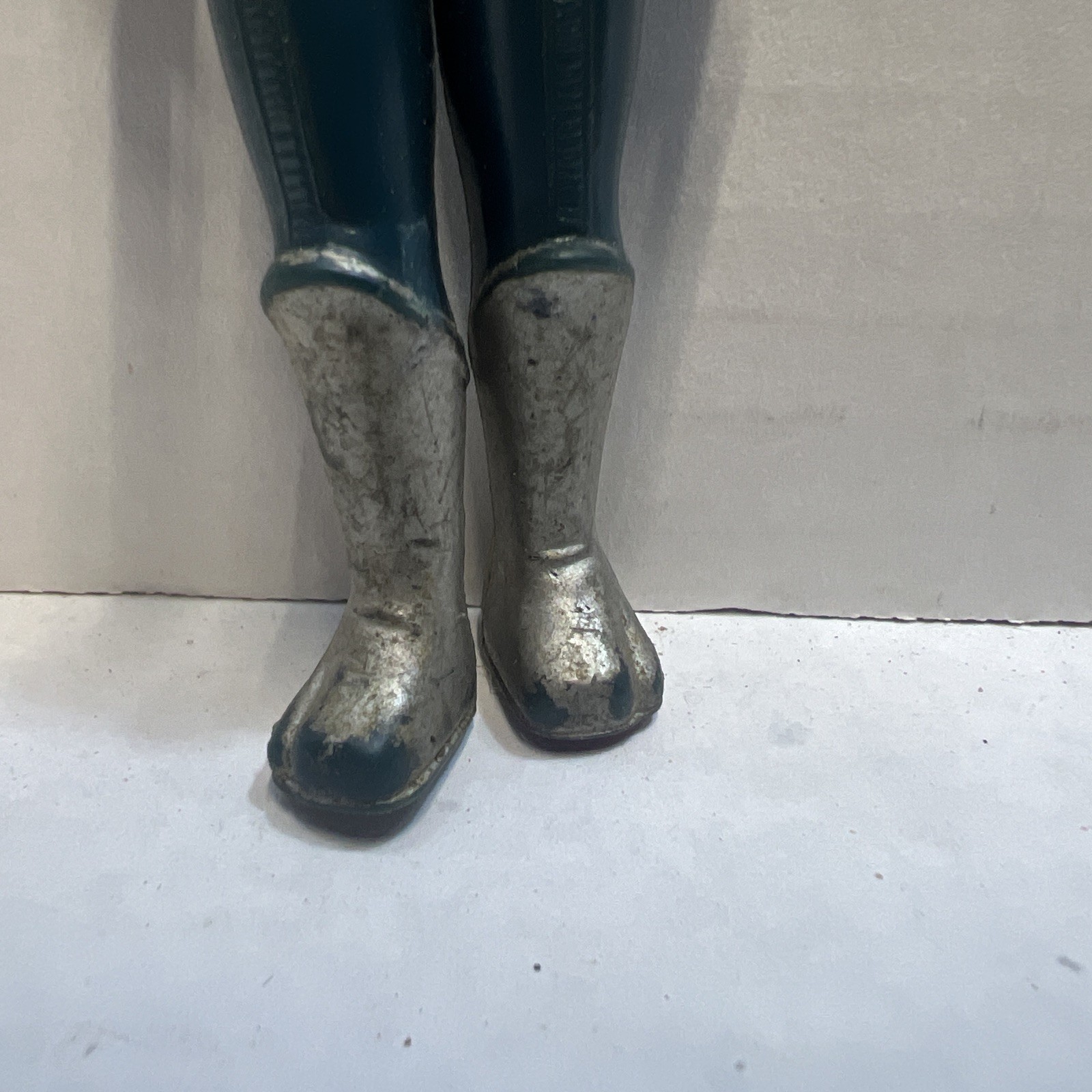 Blue Snaggletooth sold