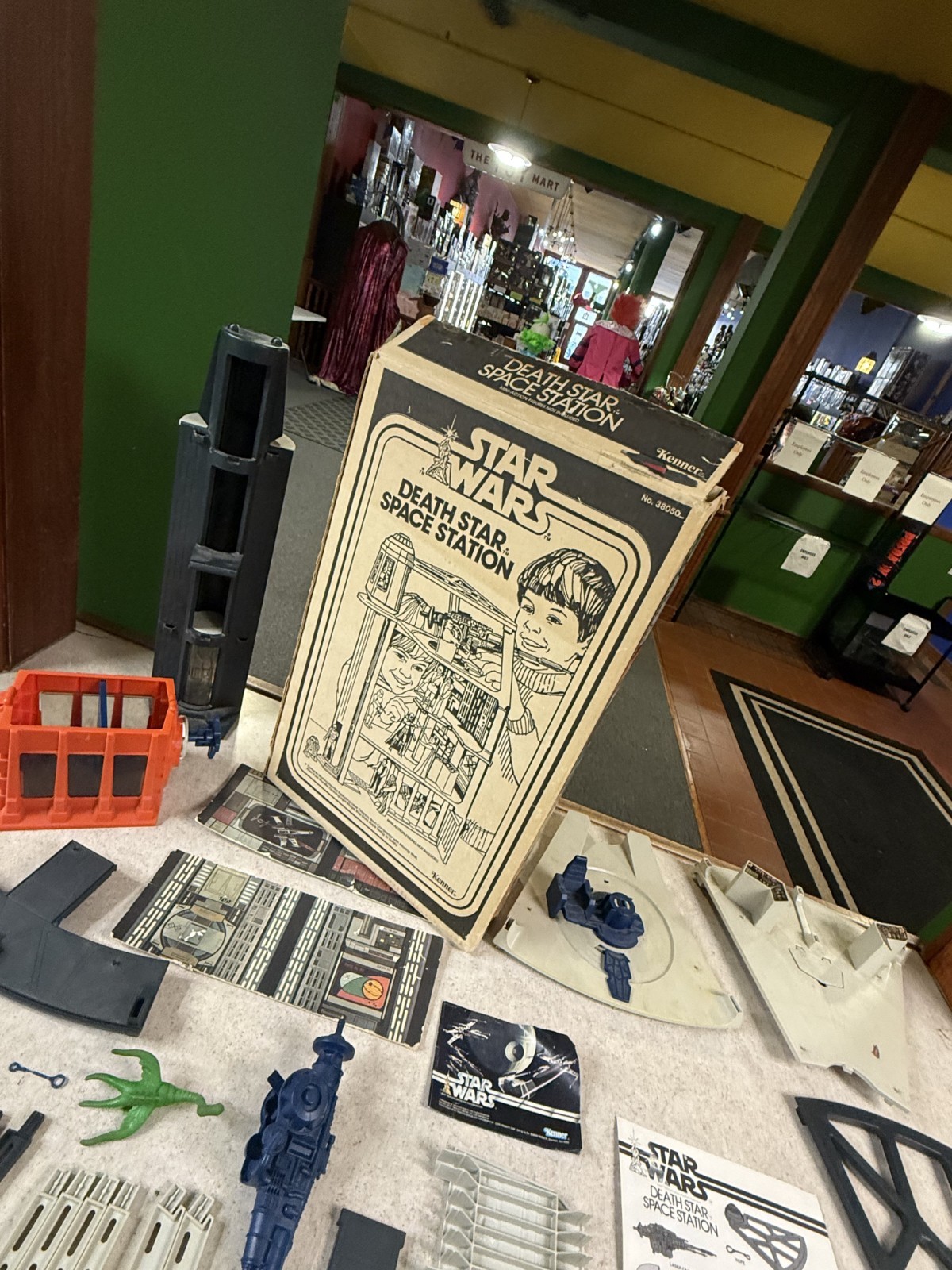 Death Star Space Station (Kenner) sold