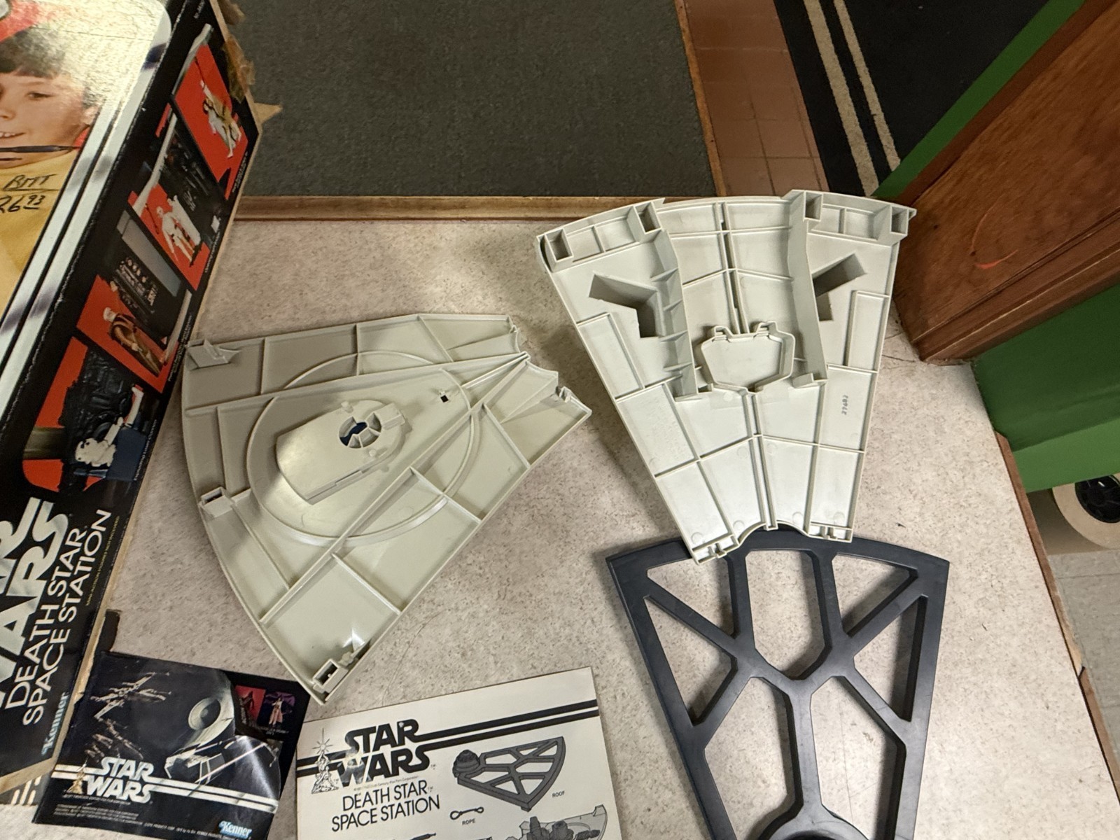 Death Star Space Station (Kenner) sold