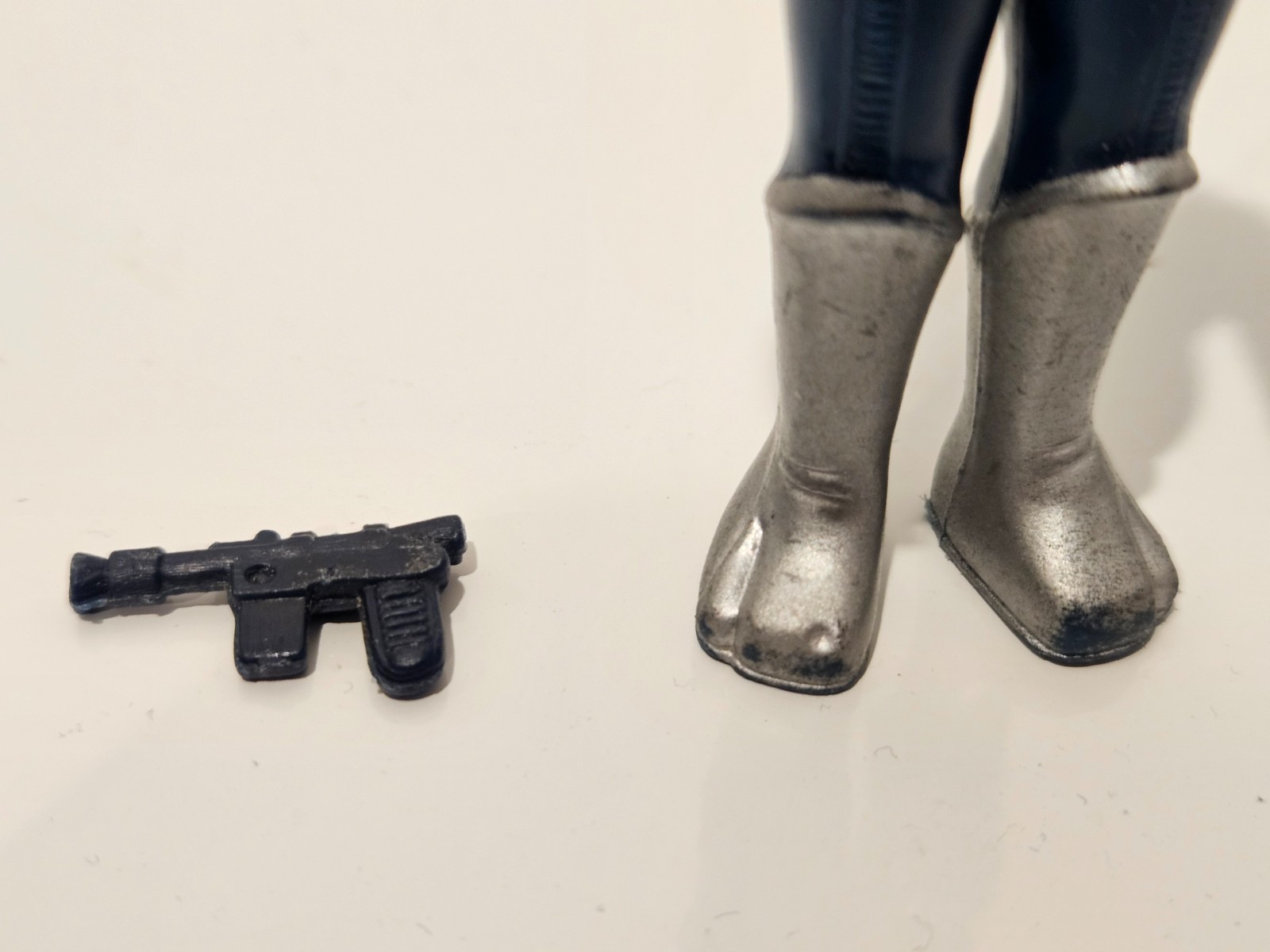 Blue Snaggletooth sold