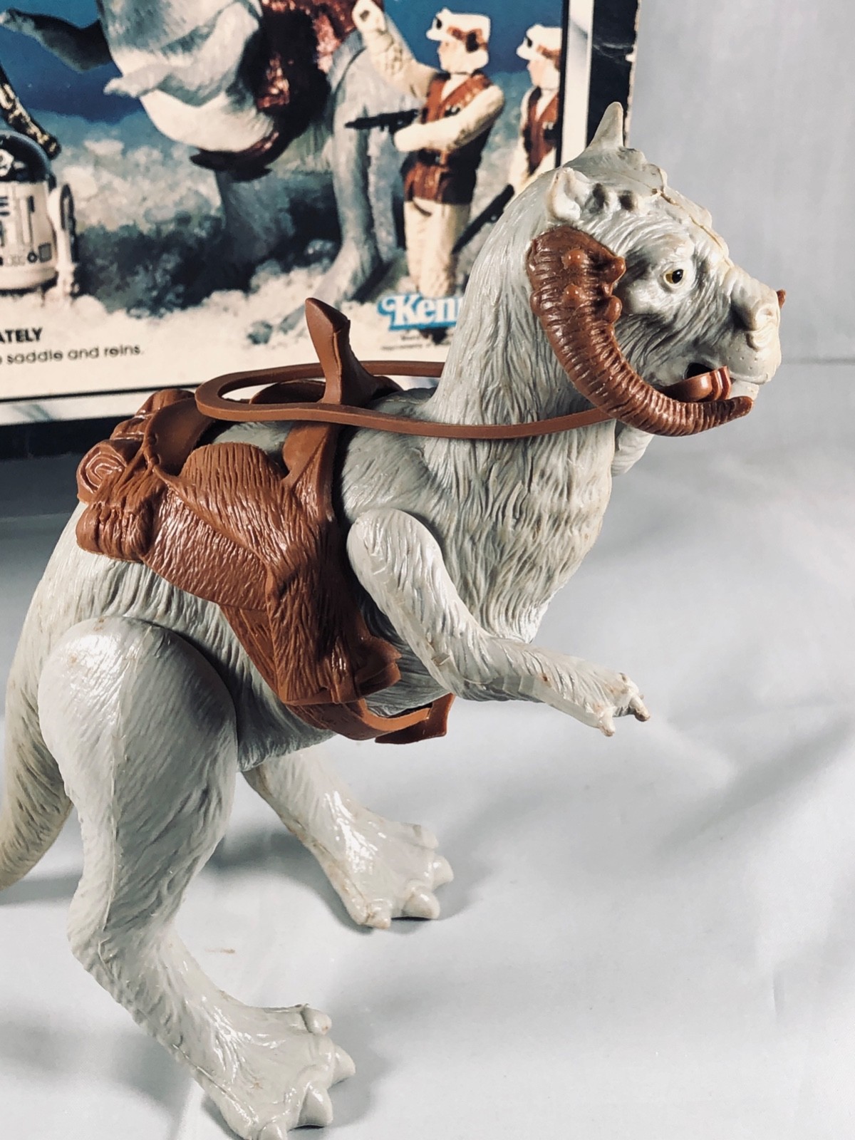 Tauntaun (closed belly) sold