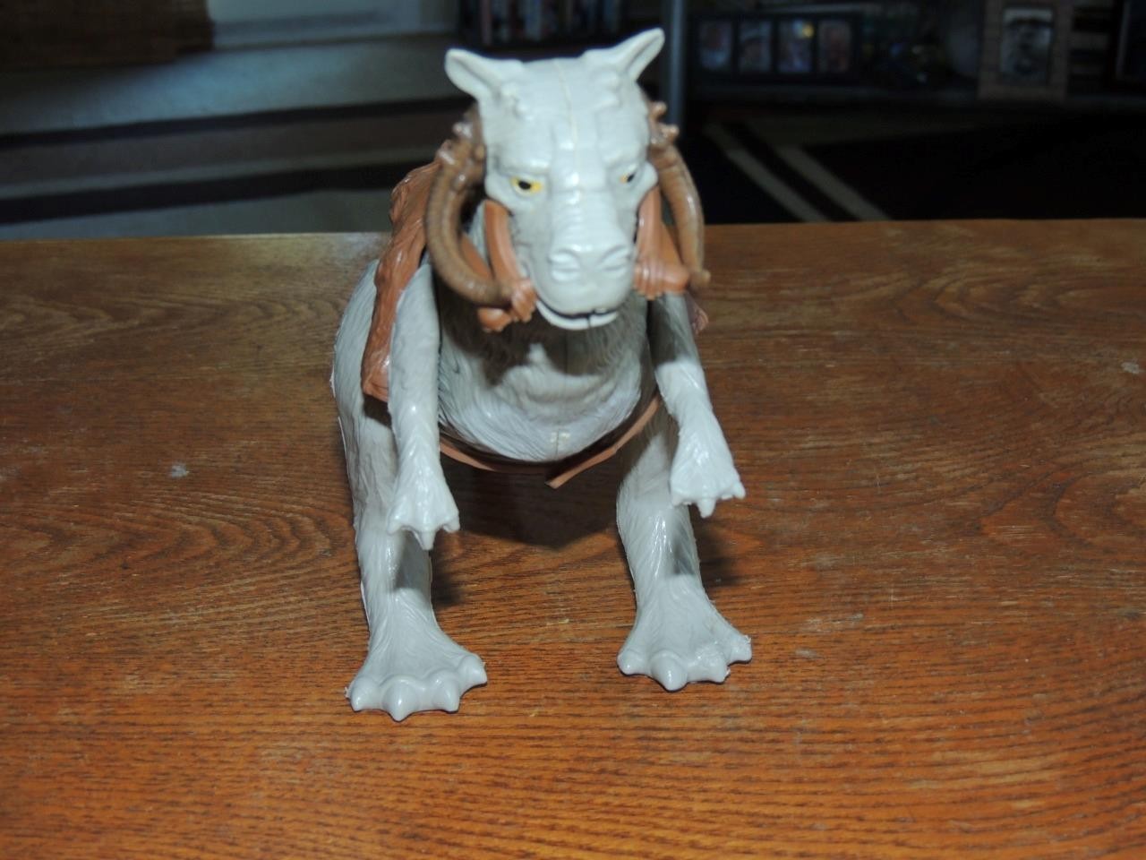 Tauntaun (closed belly) sold