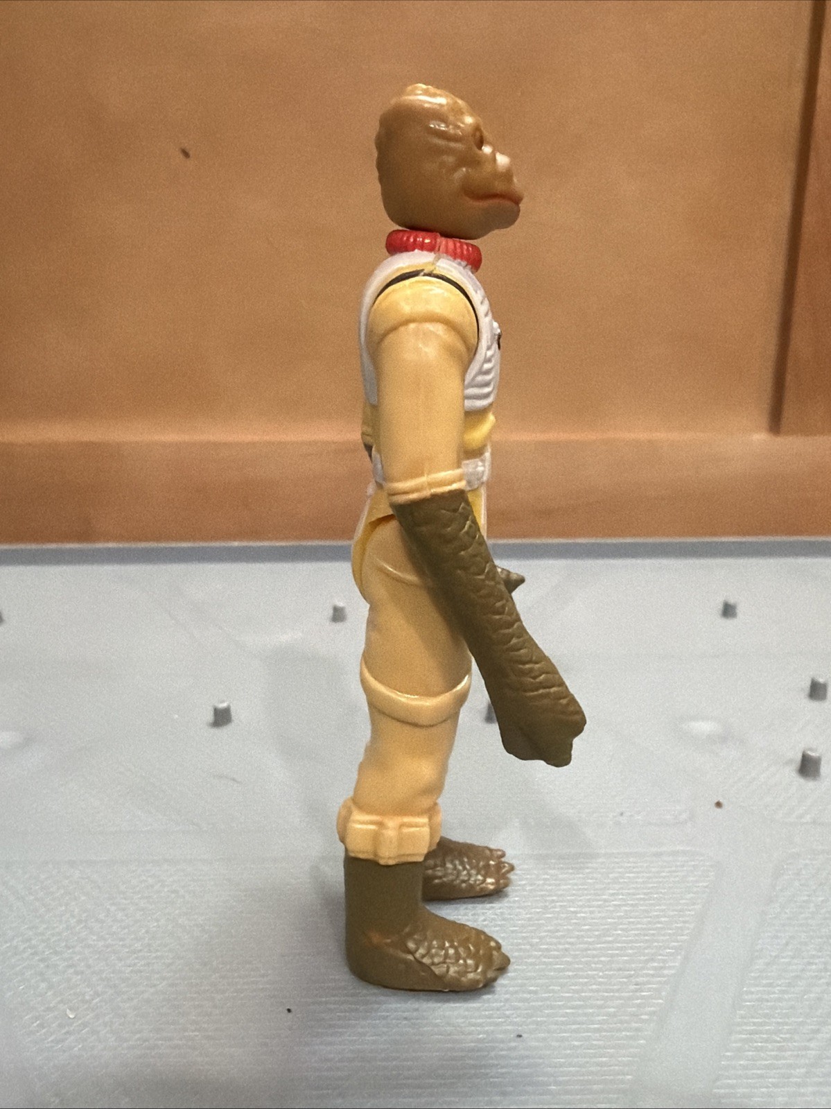 Bossk (Bounty Hunter) sold