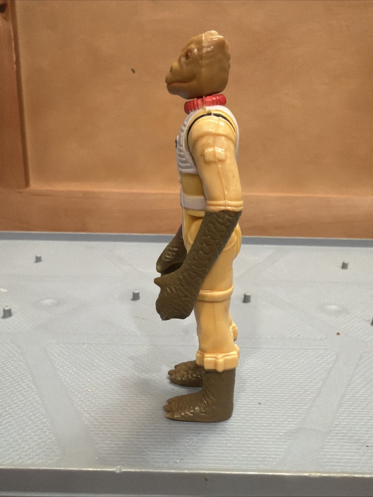 Bossk (Bounty Hunter) sold