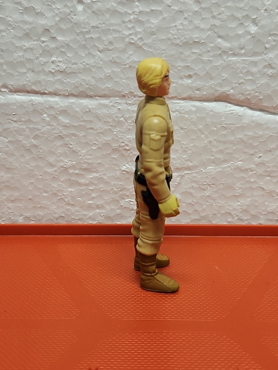 Luke Skywalker (Bespin Fatigues) sold