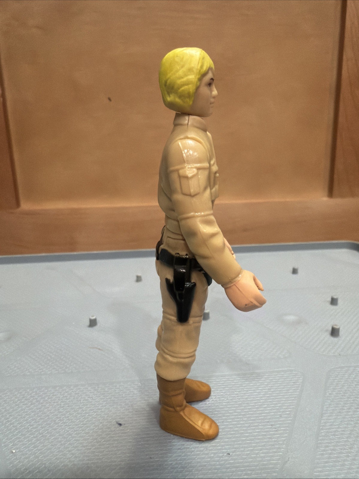 Luke Skywalker (Bespin Fatigues) sold