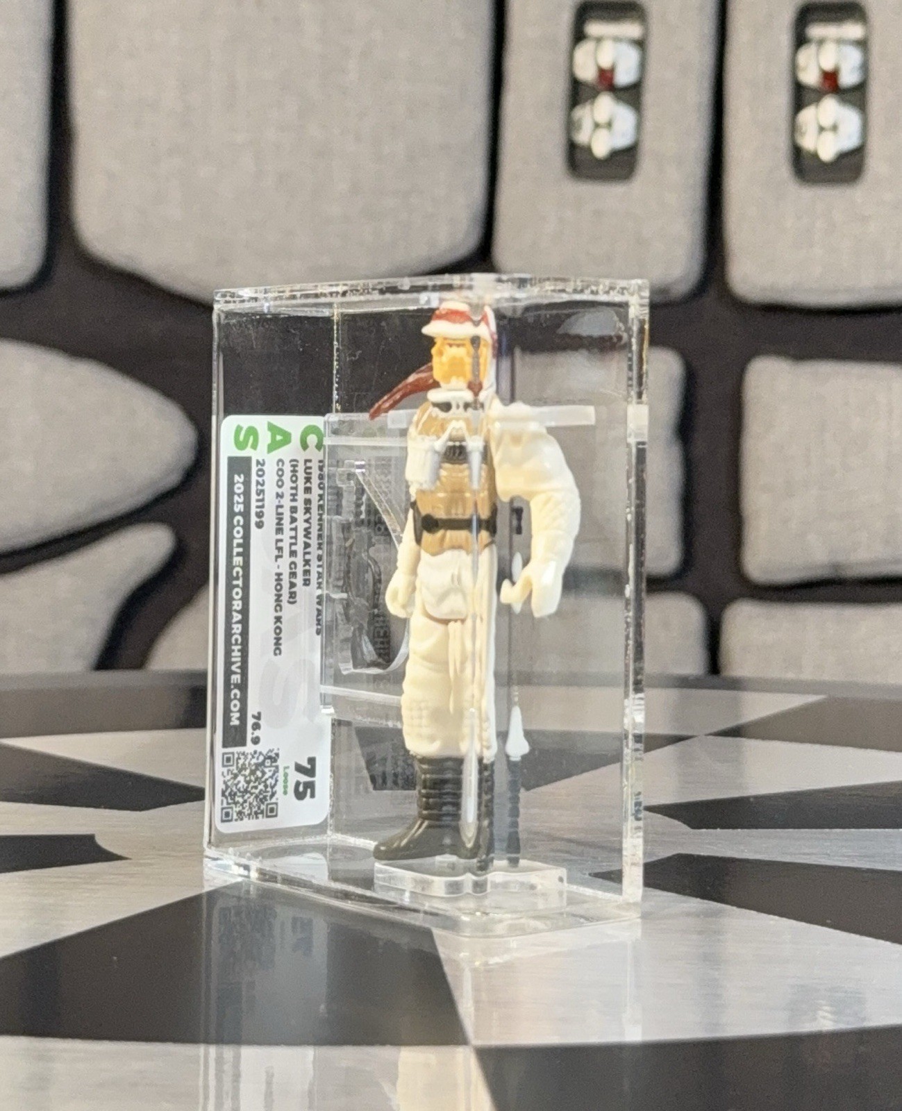 Luke Skywalker (Hoth Battle Gear) sold