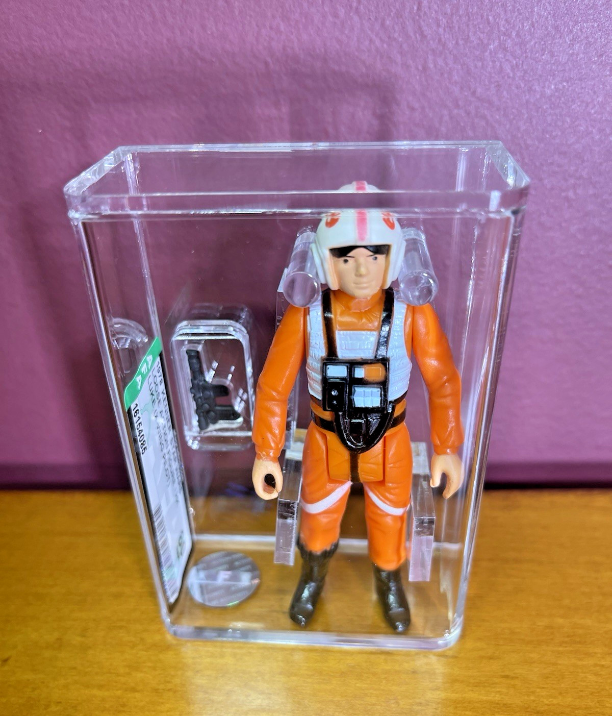 Luke Skywalker (X-Wing Fighter Pilot) sold