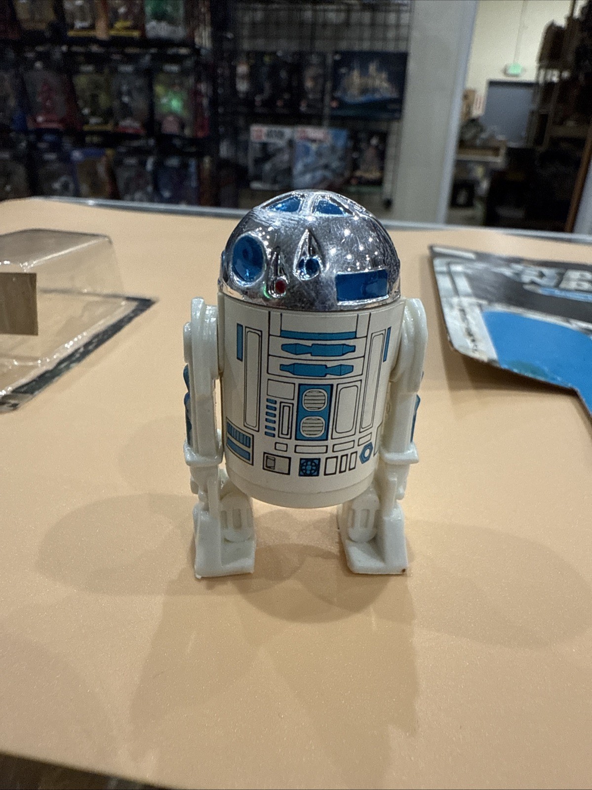 R2-D2 (Artoo-Detoo) with pop-up Lightsaber sold