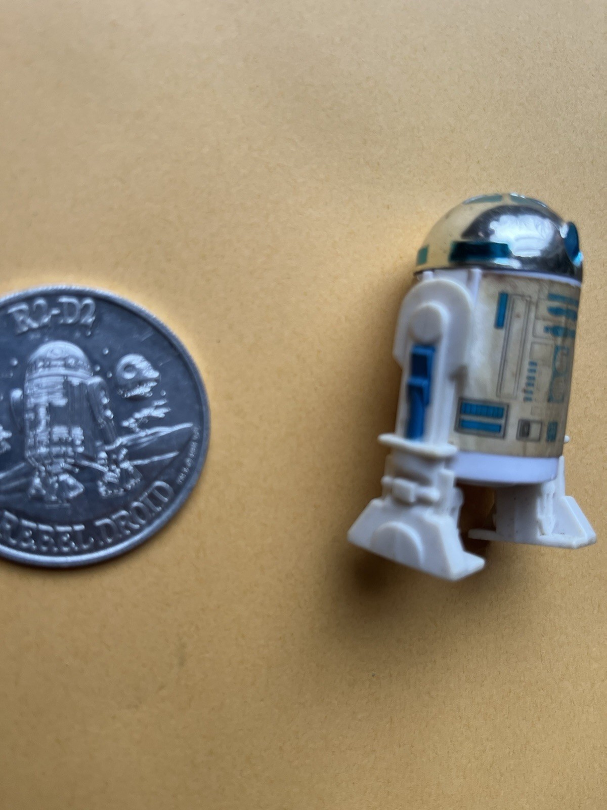 R2-D2 (Artoo-Detoo) with pop-up Lightsaber sold