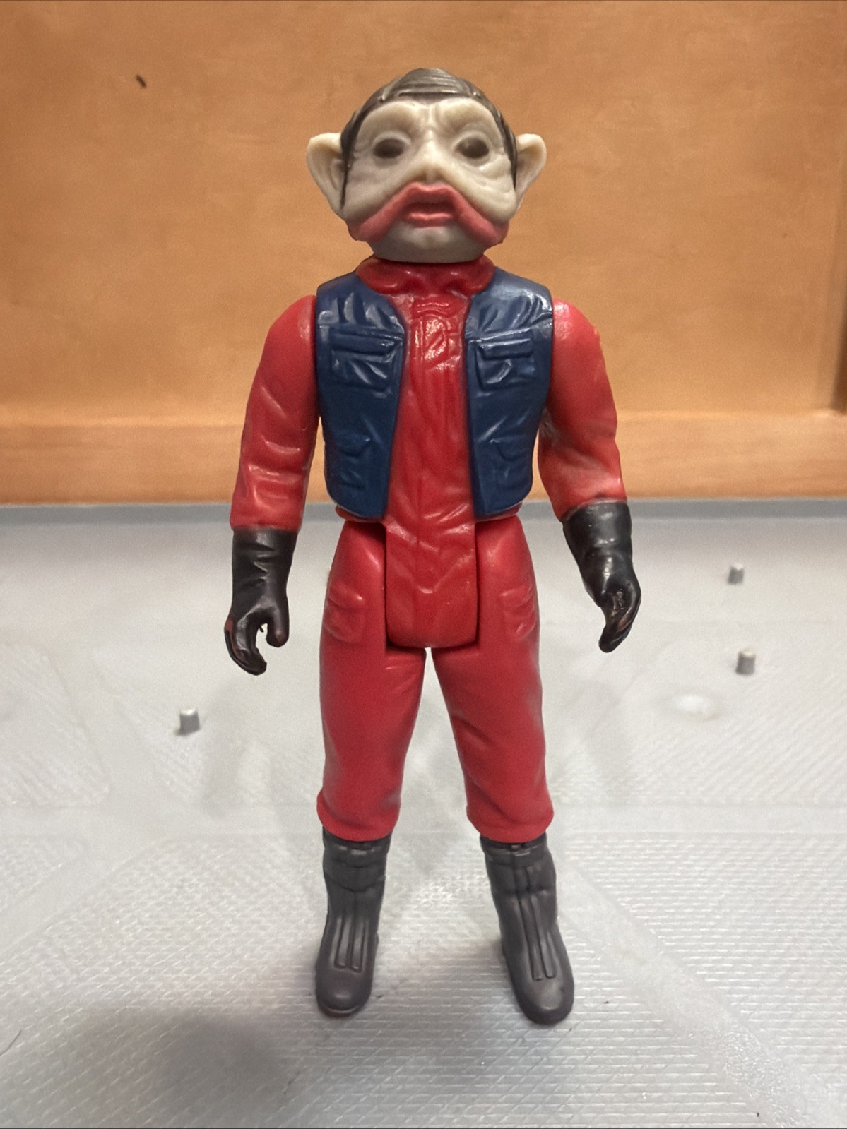 Nien Nunb sold