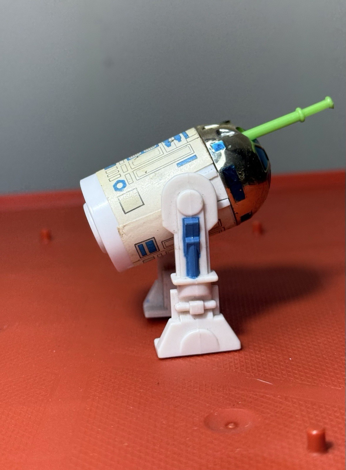 R2-D2 (Artoo-Detoo) with pop-up Lightsaber sold