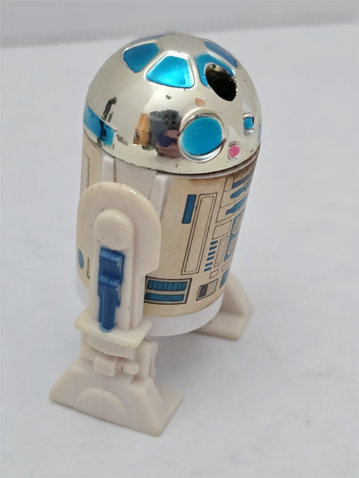R2-D2 (Artoo-Detoo) with pop-up Lightsaber sold