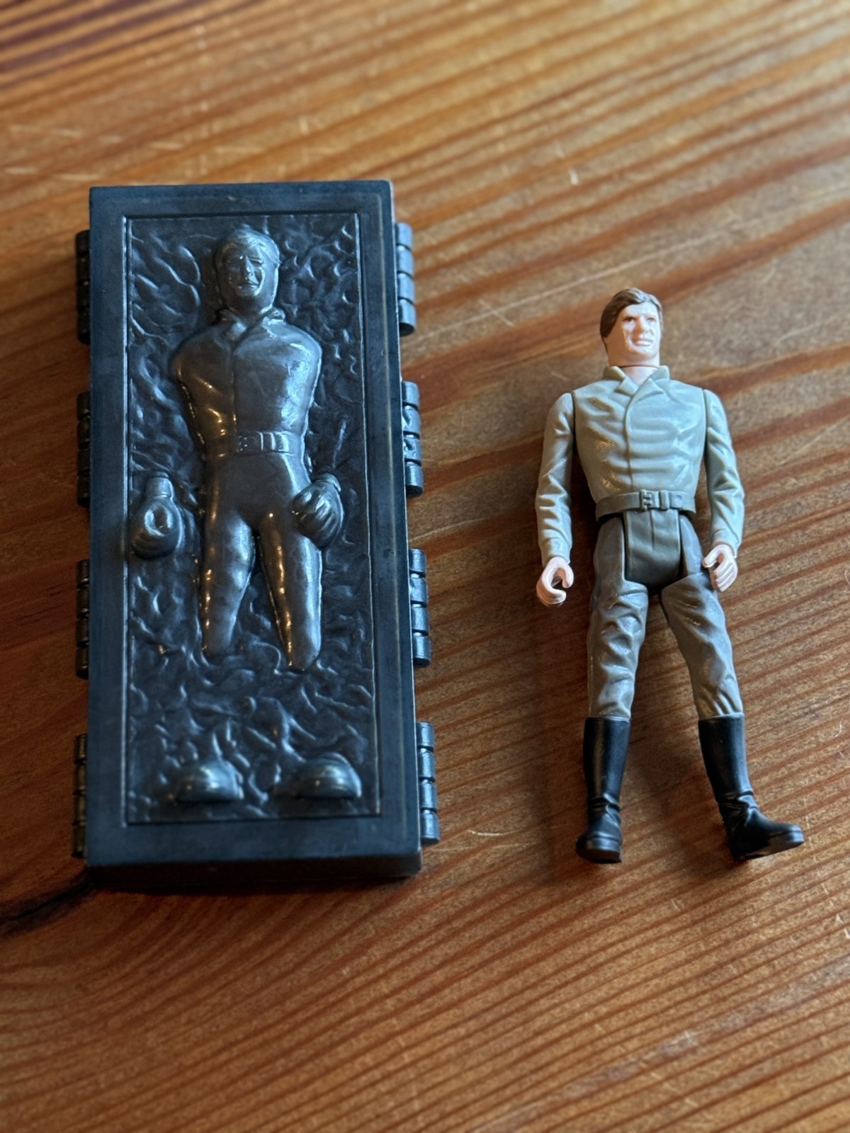 Han Solo (In Carbonite Chamber) sold