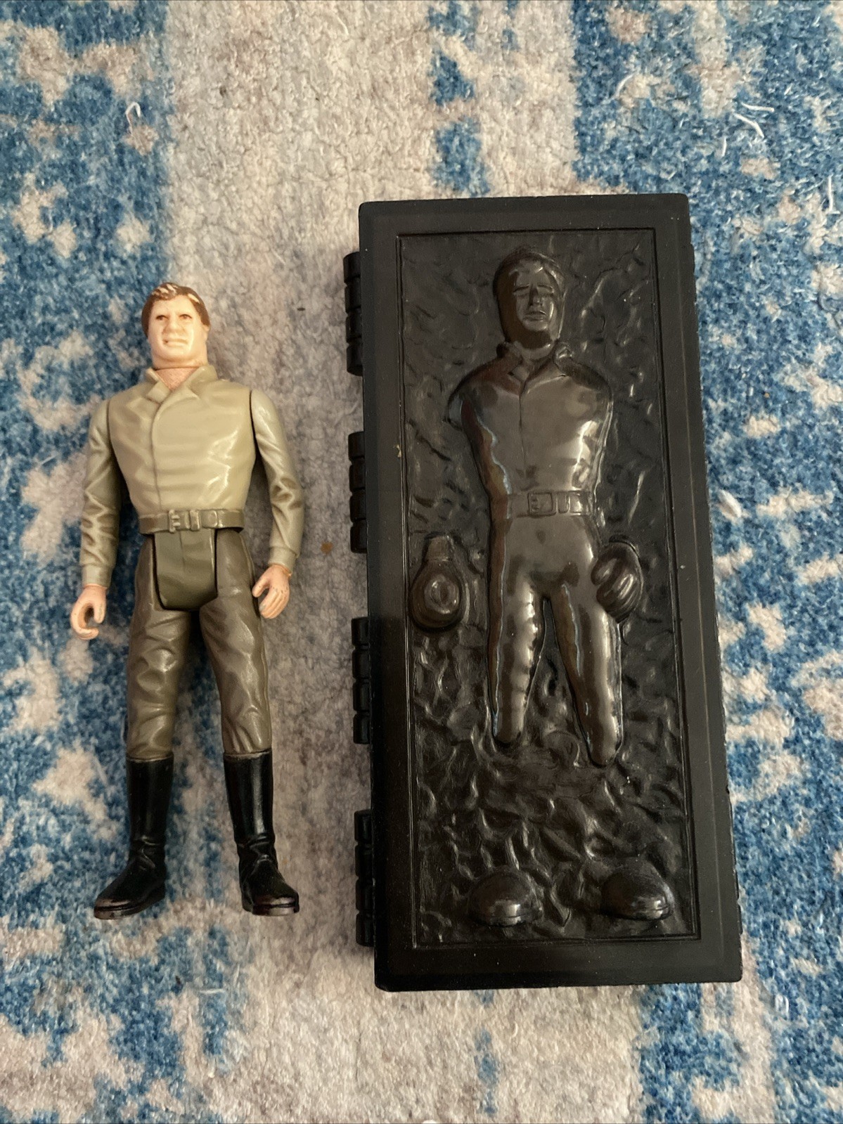 Han Solo (In Carbonite Chamber) sold