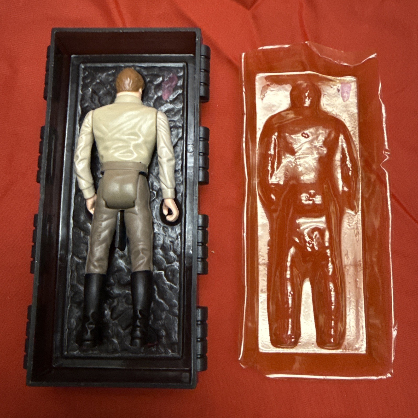 Han Solo (In Carbonite Chamber) sold