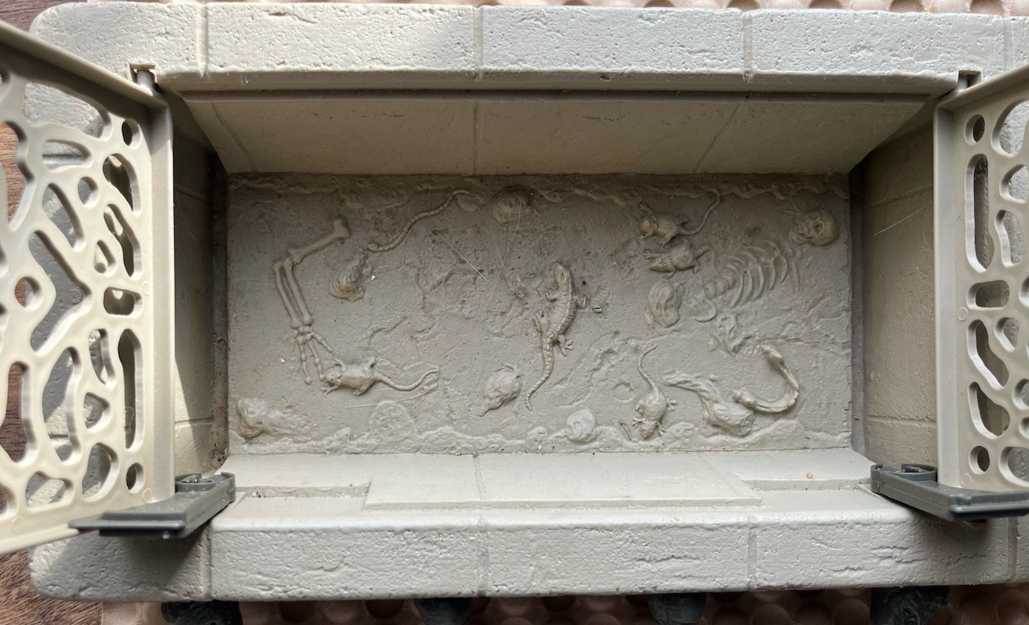 Jabba the Hutt Action Playset sold