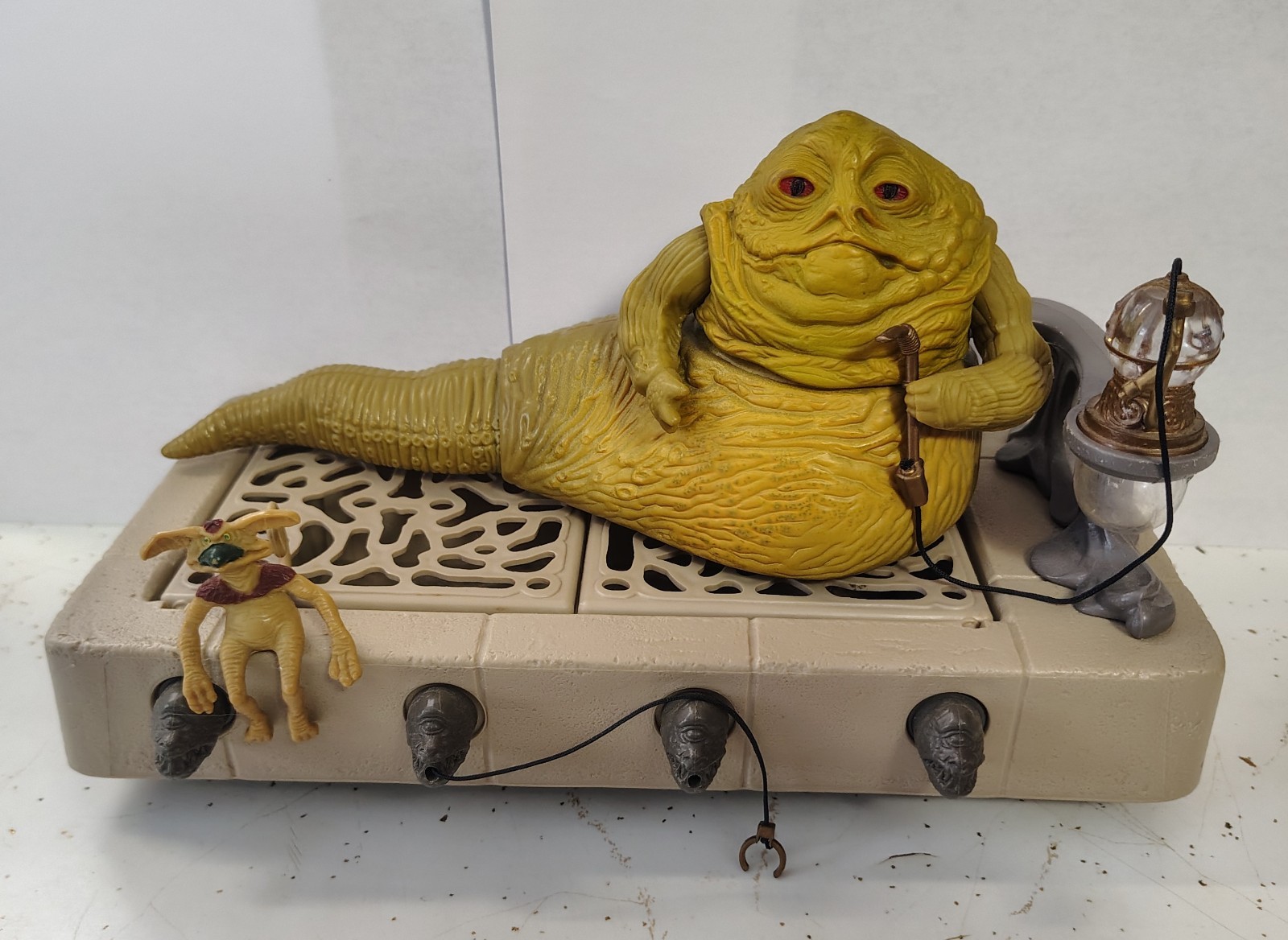 Jabba the Hutt Action Playset sold