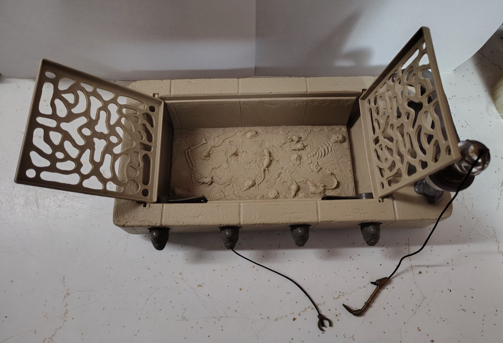 Jabba the Hutt Action Playset sold