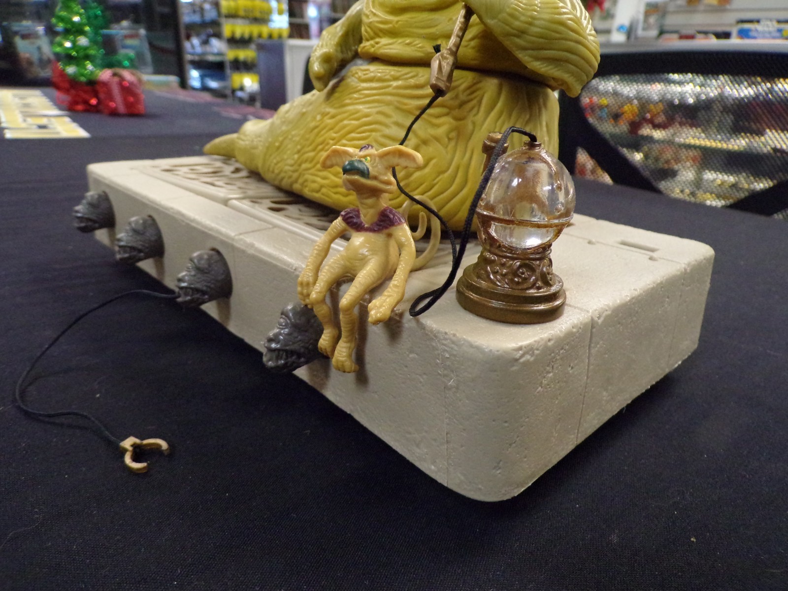 Jabba the Hutt Action Playset sold
