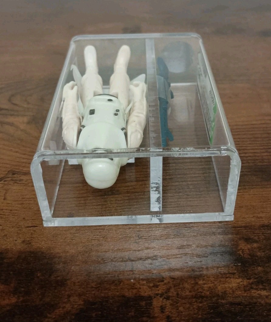 Imperial Stormtrooper (Hoth Battle Gear) - Snowtrooper sold