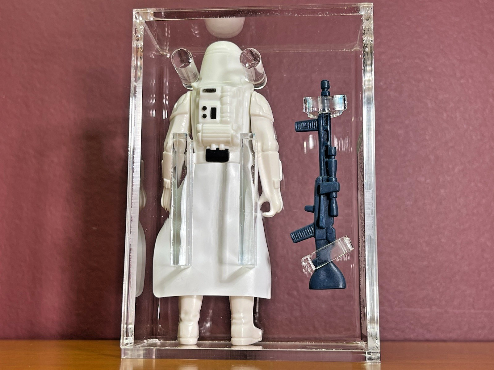 Imperial Stormtrooper (Hoth Battle Gear) - Snowtrooper sold