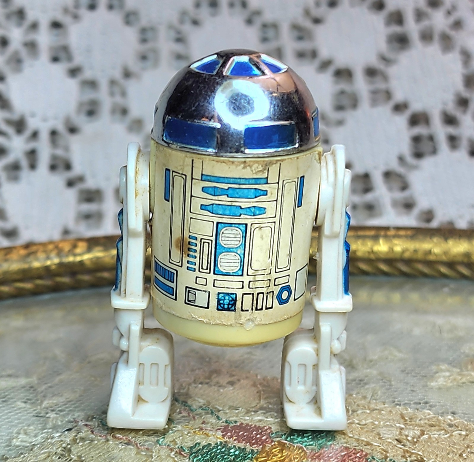 R2-D2 (Artoo-Detoo) sold