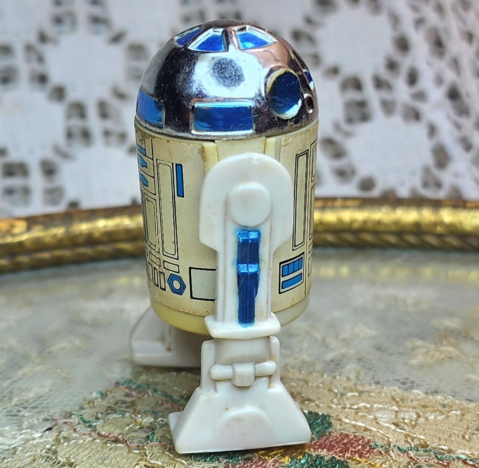 R2-D2 (Artoo-Detoo) sold