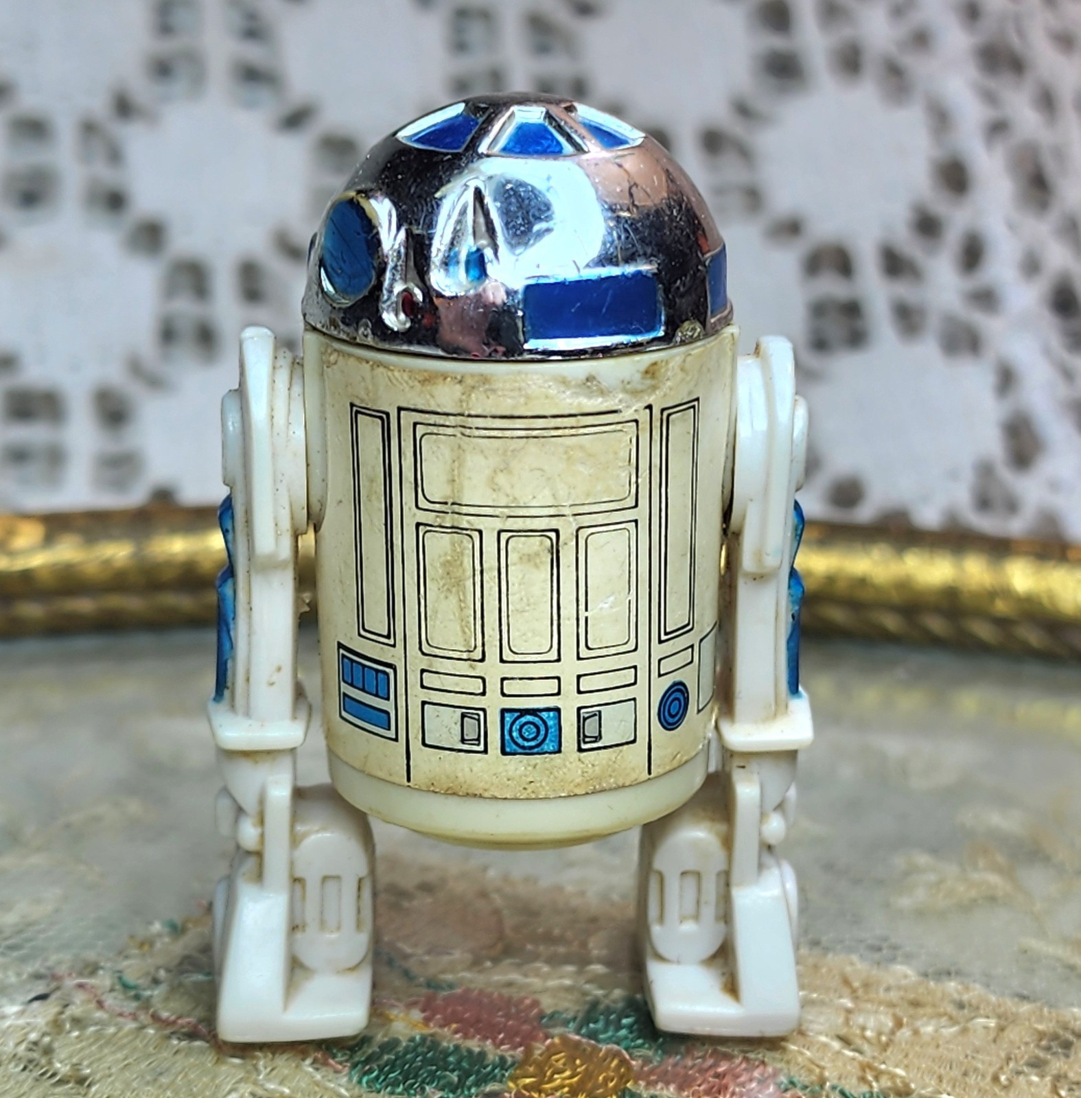 R2-D2 (Artoo-Detoo) sold