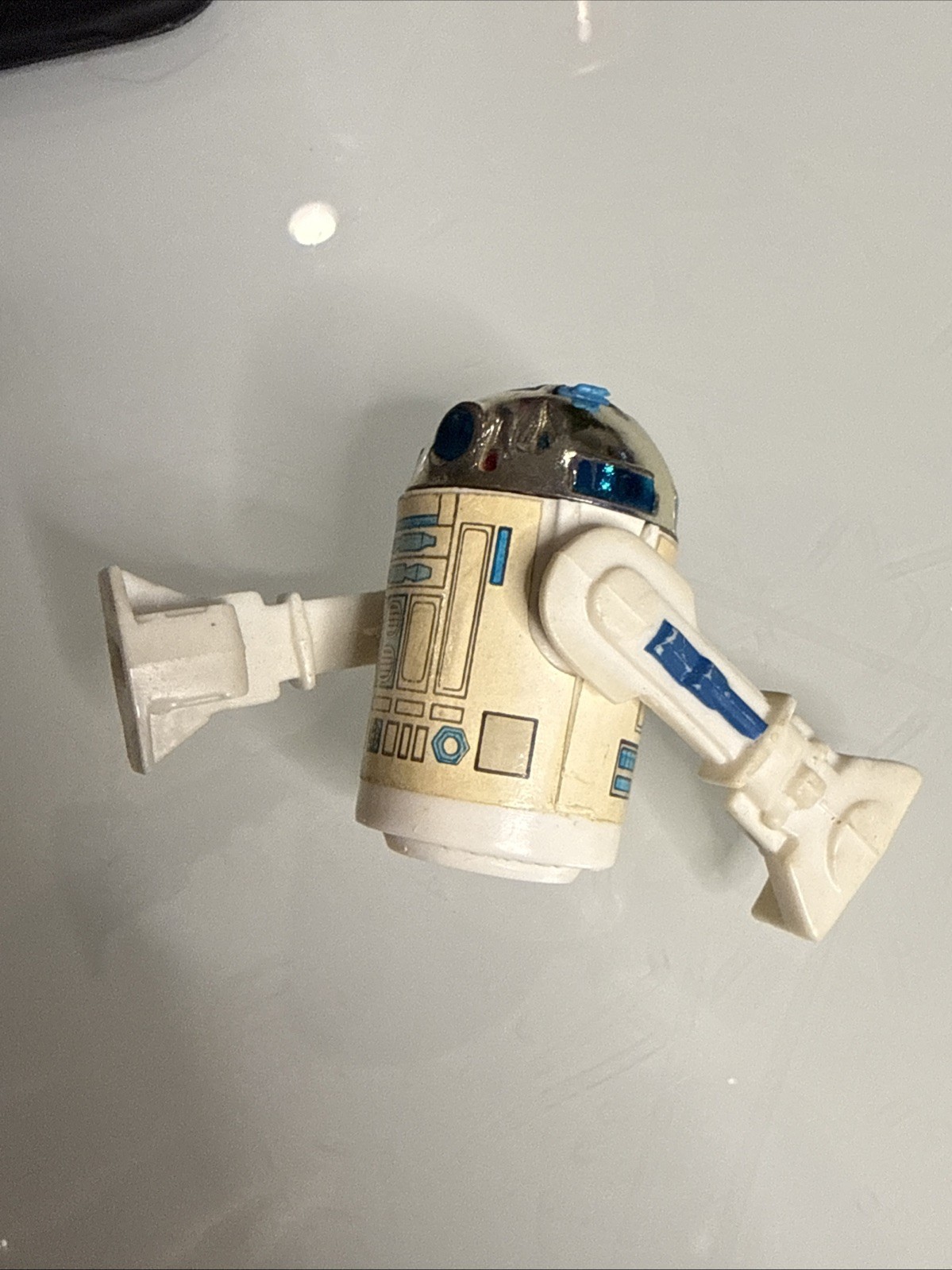 R2-D2 (Artoo-Detoo) (with Sensorscope) sold