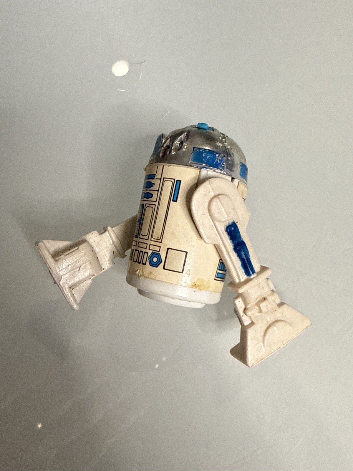 R2-D2 (Artoo-Detoo) (with Sensorscope) sold