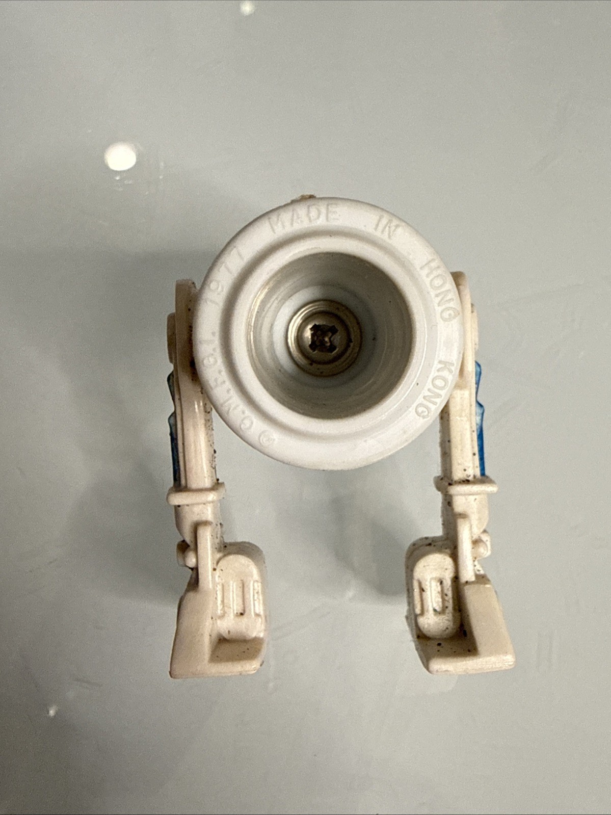 R2-D2 (Artoo-Detoo) (with Sensorscope) sold