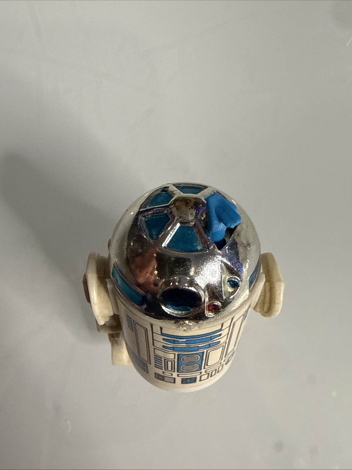R2-D2 (Artoo-Detoo) (with Sensorscope) sold