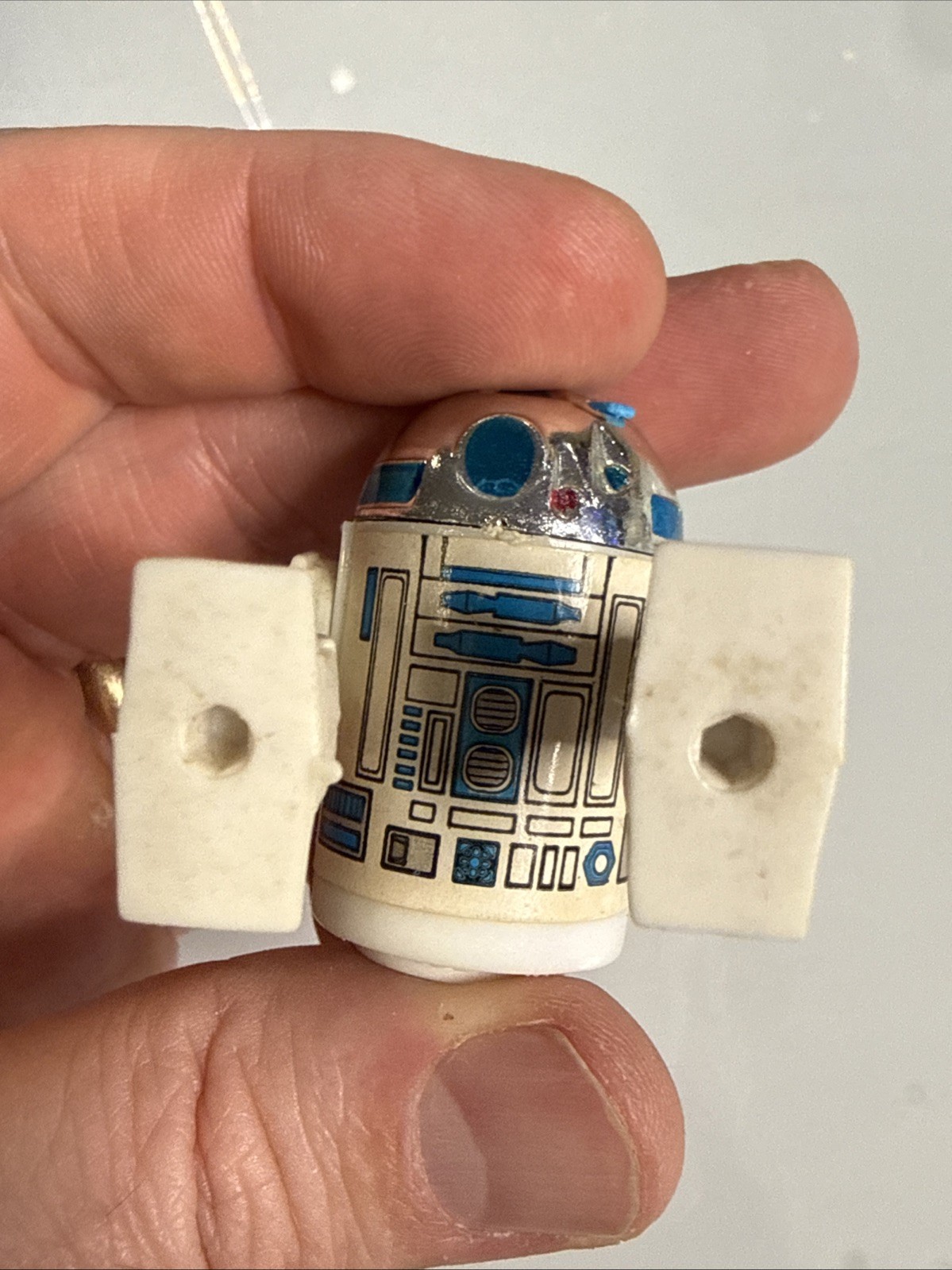 R2-D2 (Artoo-Detoo) (with Sensorscope) sold